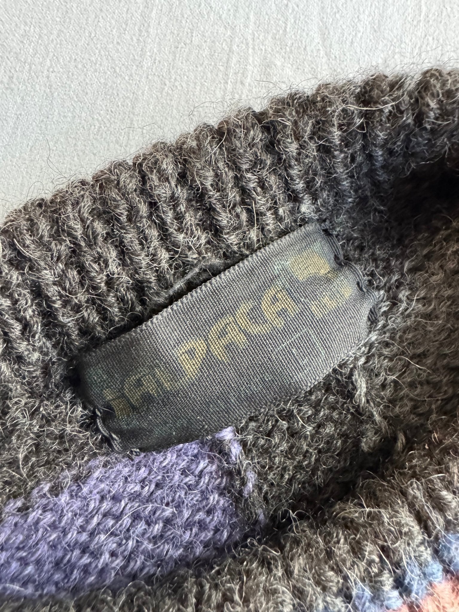 🦙 Pulover Vintage cu Model Geometric / 100% Alpaca (Mărime L) - anbracaminte