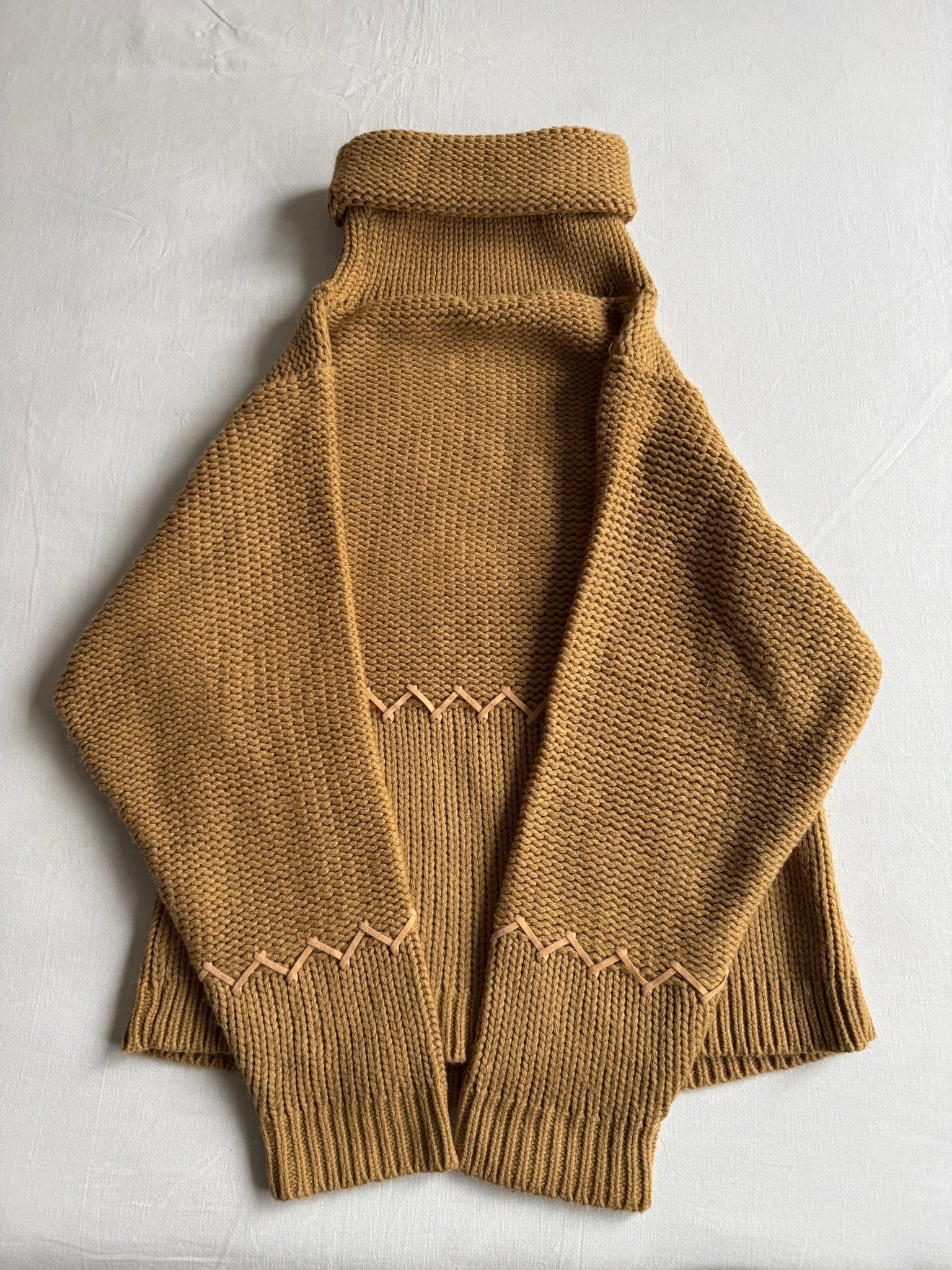 🧶 Pulover Vintage Damă Crem - Maroniu cu Guler Înalt din Lână și Bumbac – aprox. S / M - anbracaminte