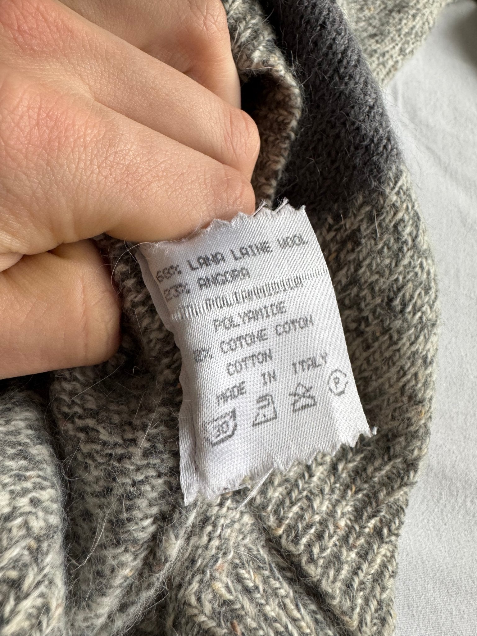🧶 Pulover Vintage Damă Gri din Lambswool și Angora cu Model Argyle și Floral – M / L - anbracaminte