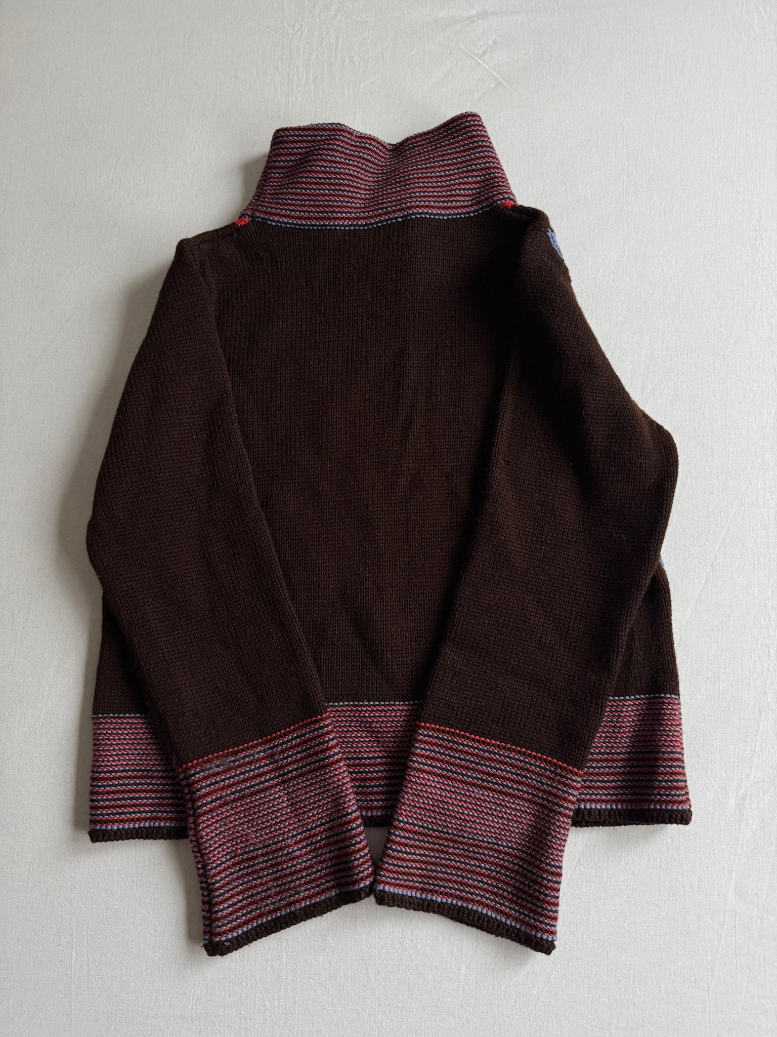 🧶 Pulover Vintage Damă Maro Închis din Lână Merino cu Model Argyle – S - anbracaminte