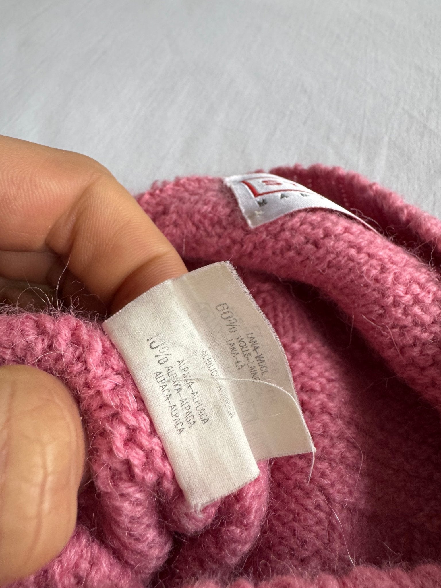 🧶 Pulover Vintage Damă Stefanel Roz cu Broderie Florală – L - anbracaminte
