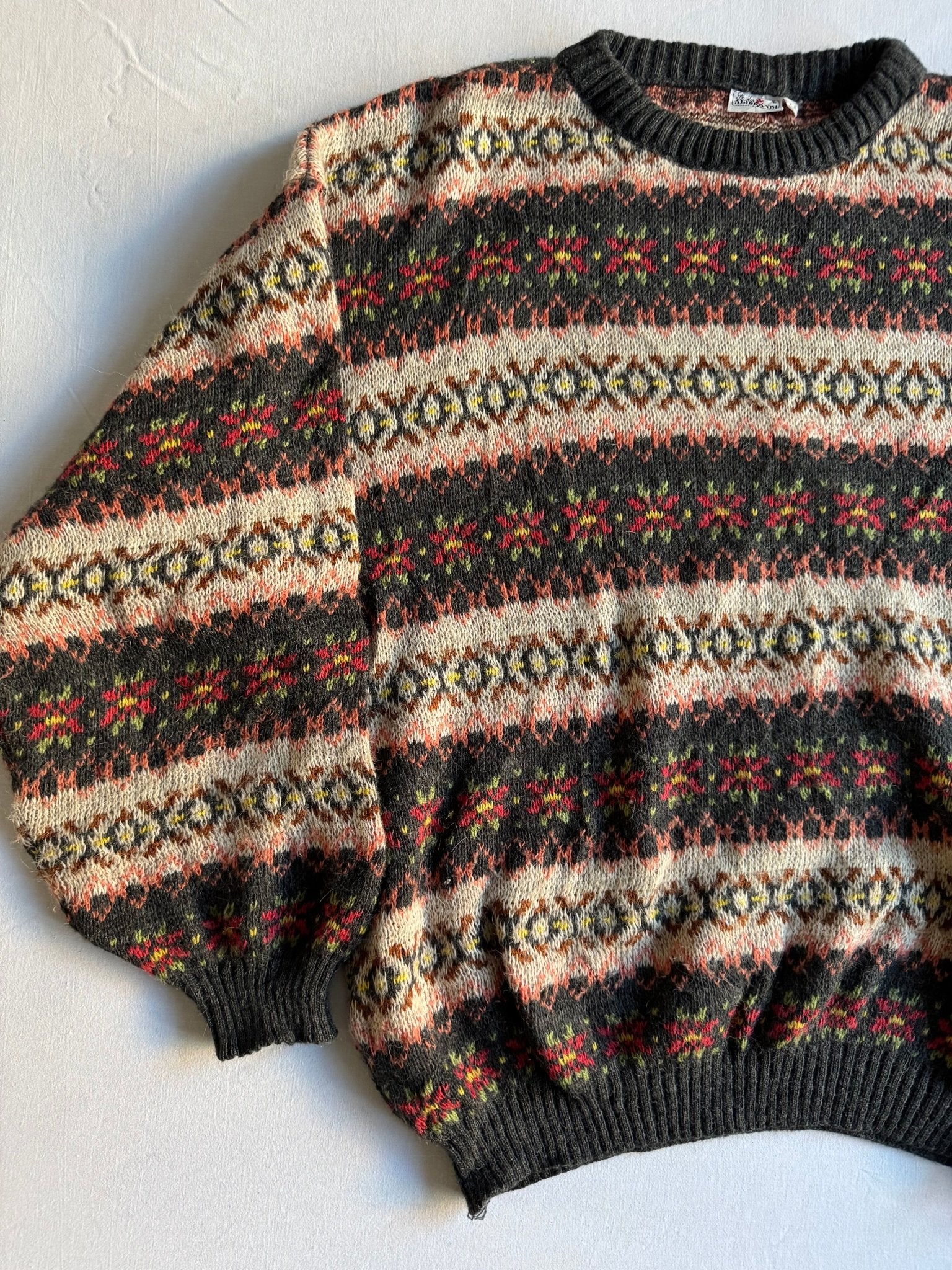🧶 Pulover Vintage Graphic / Tricot cu Model Grafic (Mărime M) - anbracaminte