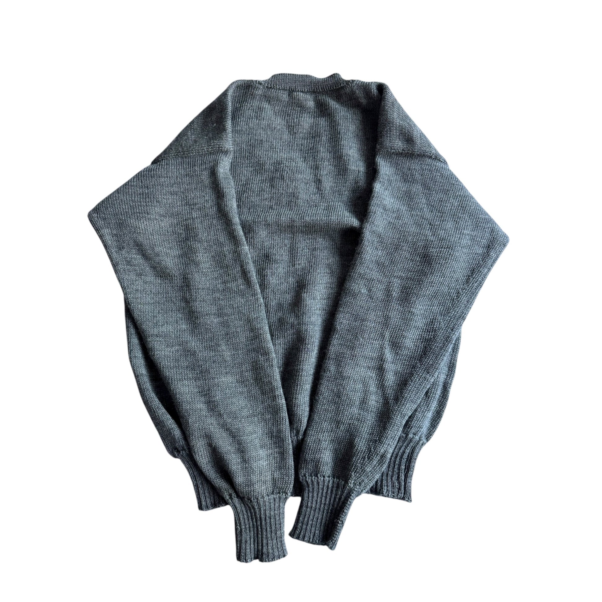🧶 Pulover Vintage Gri / V - Neck (Mărime aproximativă L bărbați) - anbracaminte