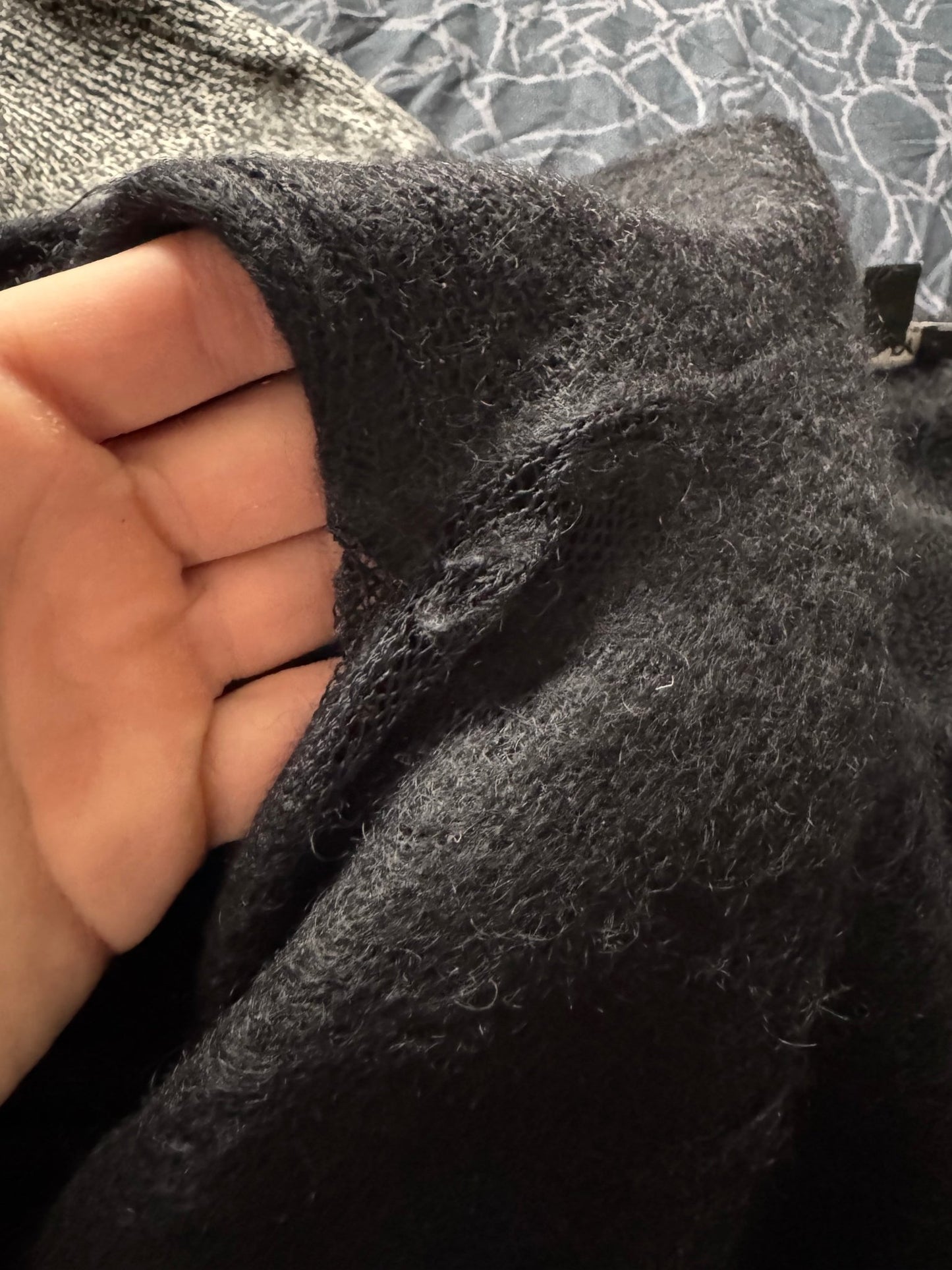 🧶 Pulover Y2K Damă DKNY Mohair, Lână și Blend Sintetic – M - anbracaminte