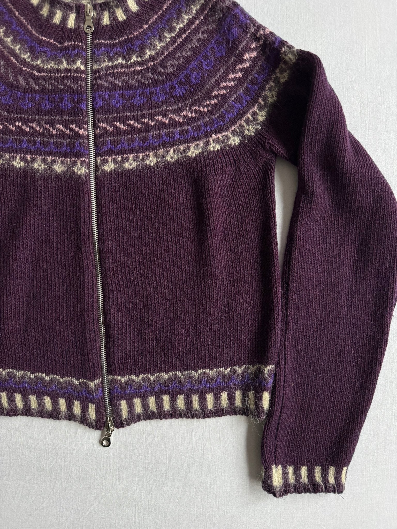 🧶 Pulover Y2K Damă Mov Închis cu Model Etnic și Fermoar – M - anbracaminte