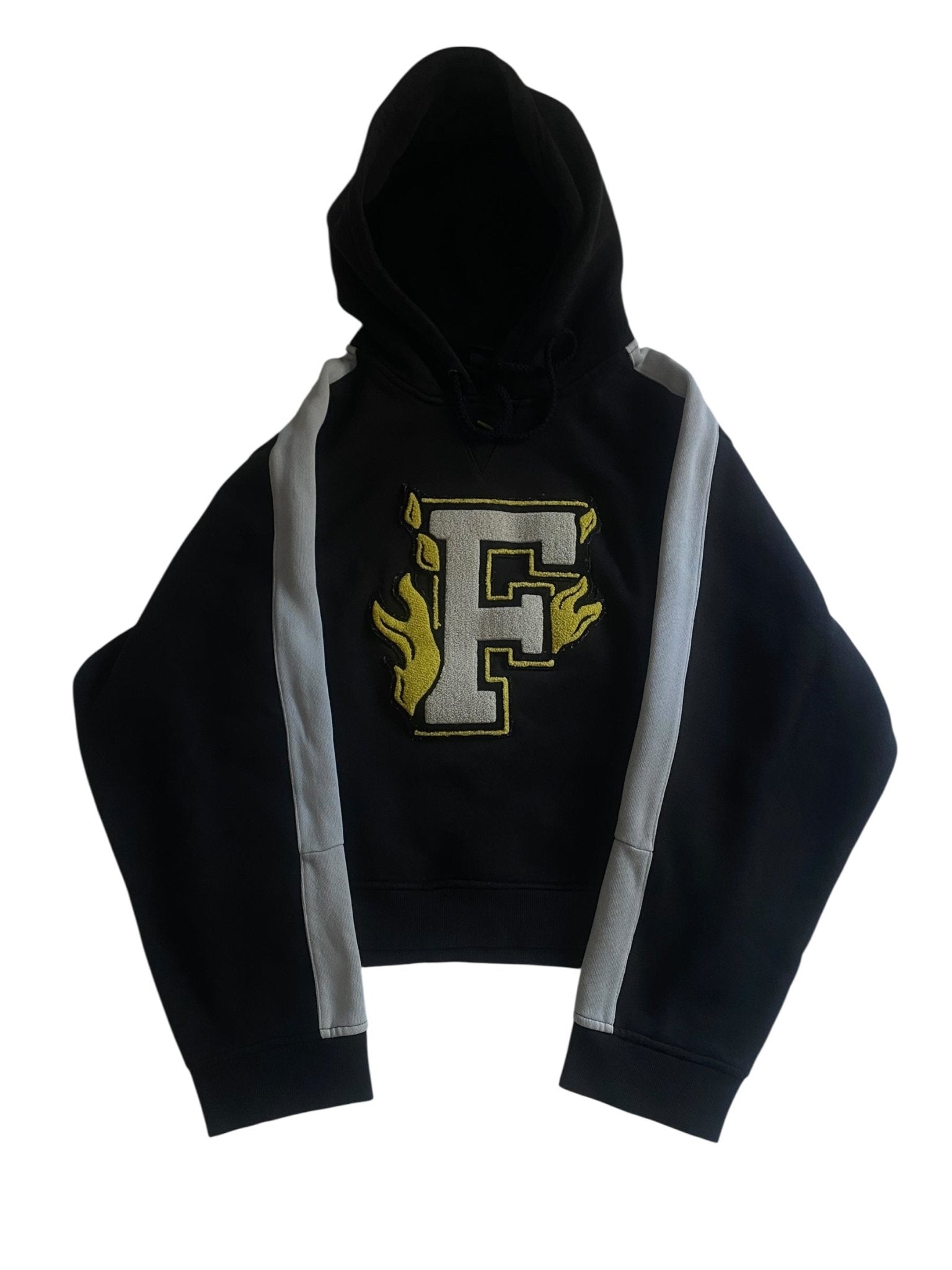 Puma x Rihanna – Cropped Oversized Hoodie – Women’s S - anbracaminte