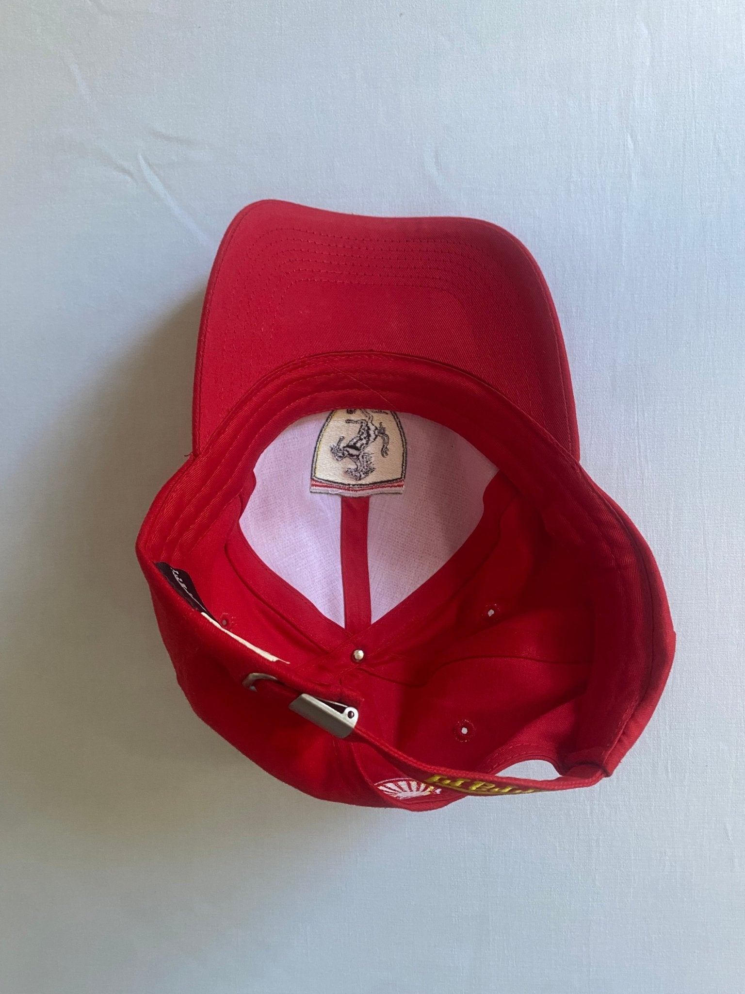 🧢 Șapcă Vintage Ferrari Roșie - anbracaminte