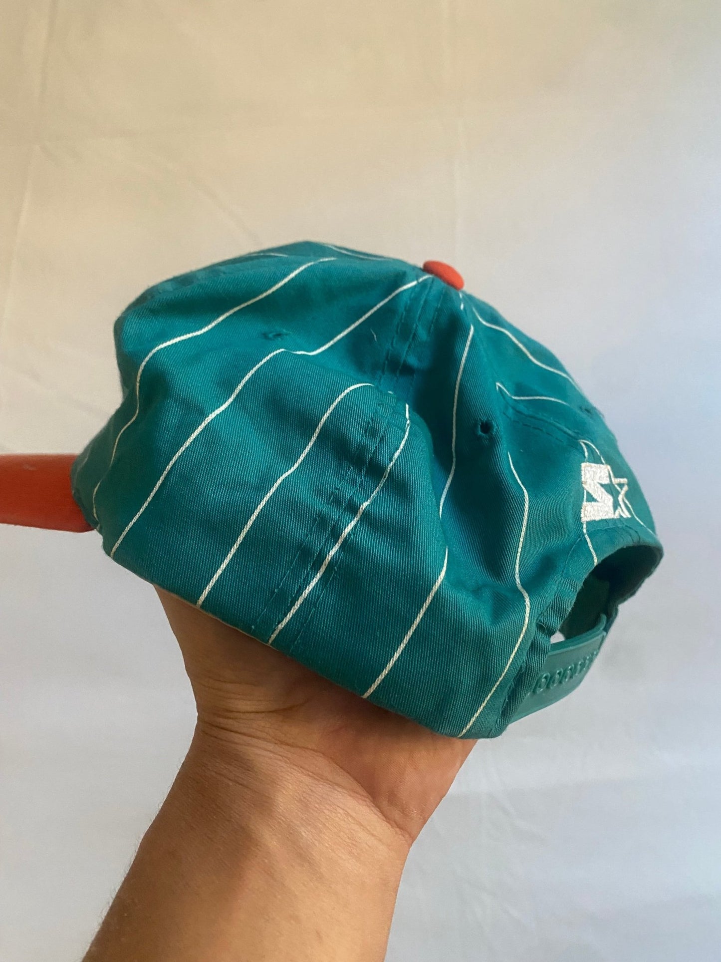 Șapcă Vintage Starter x Miami Dolphins Snapback – Logo Brodat – One Size - anbracaminte