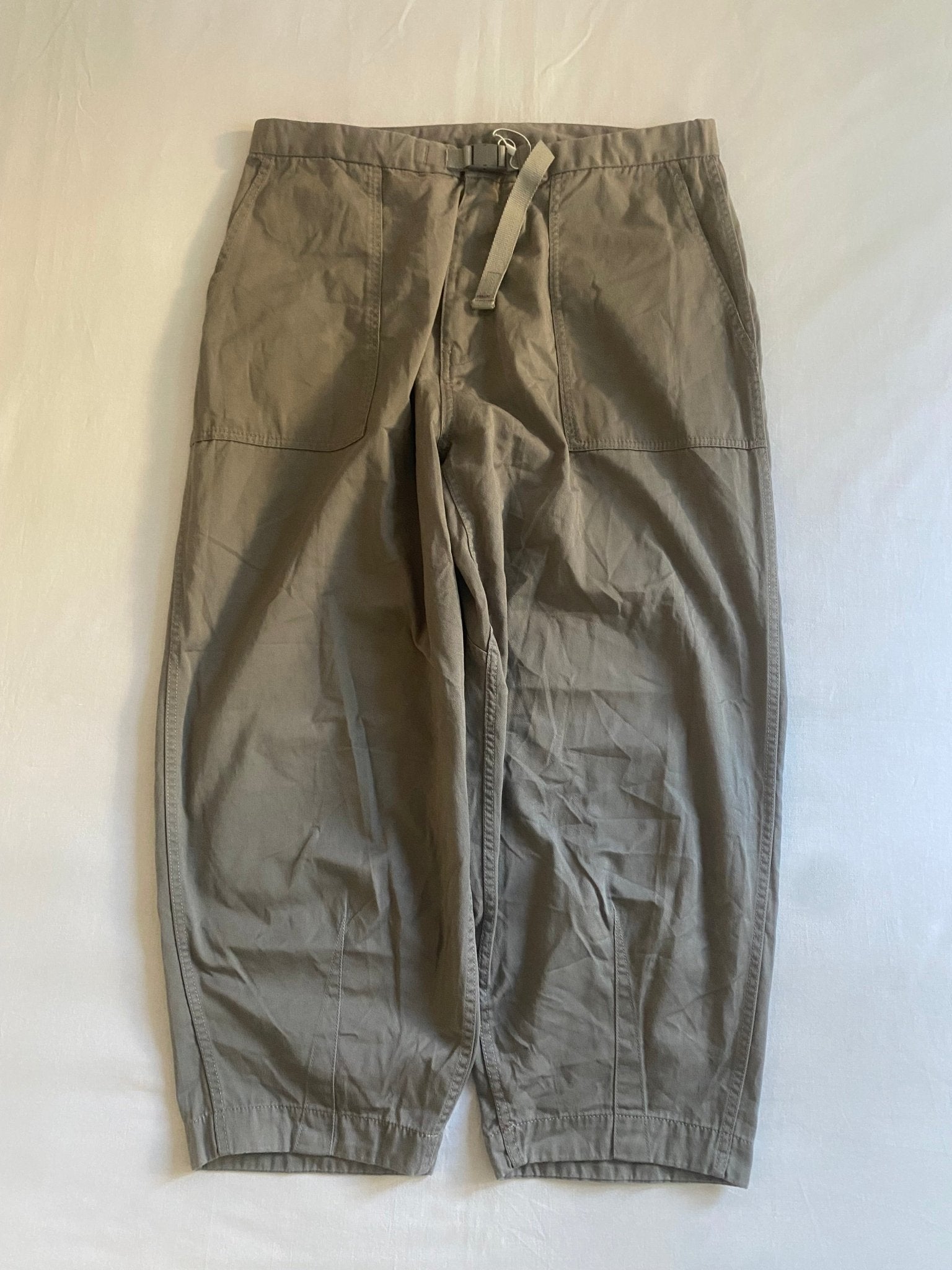 The North Face Purple Label Grey Cropped Fatigue Trousers - anbracaminte