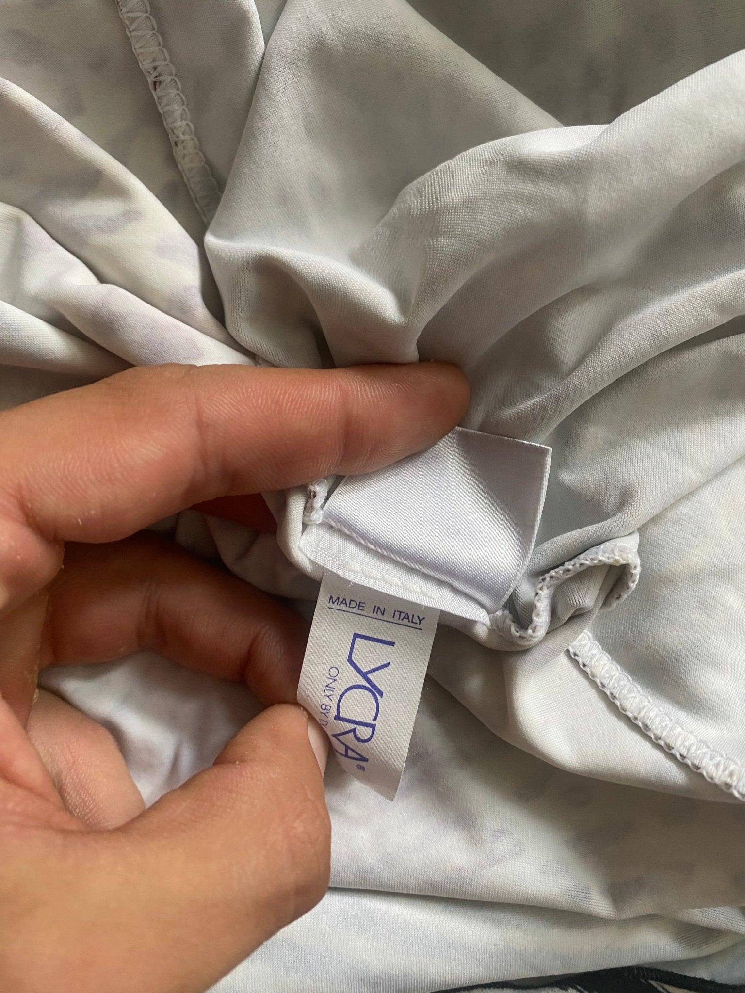 🐆 Top Animal Print Y2K din Lycra – Mărime M – Cu Legătura la Gât - anbracaminte