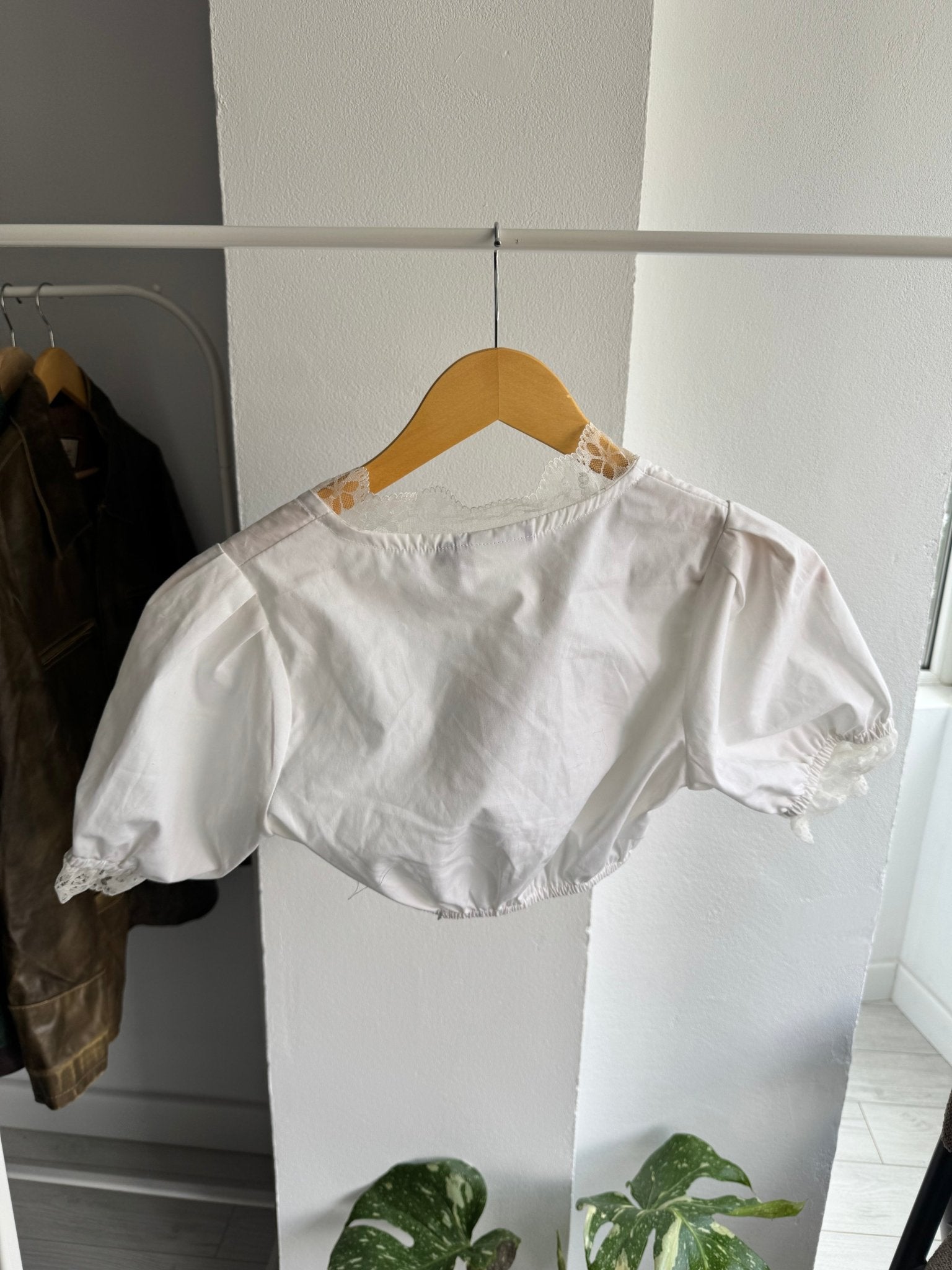 🍺 Top Damă Oktoberfest Style Alb – EU 36 (S) – New With Tags - anbracaminte
