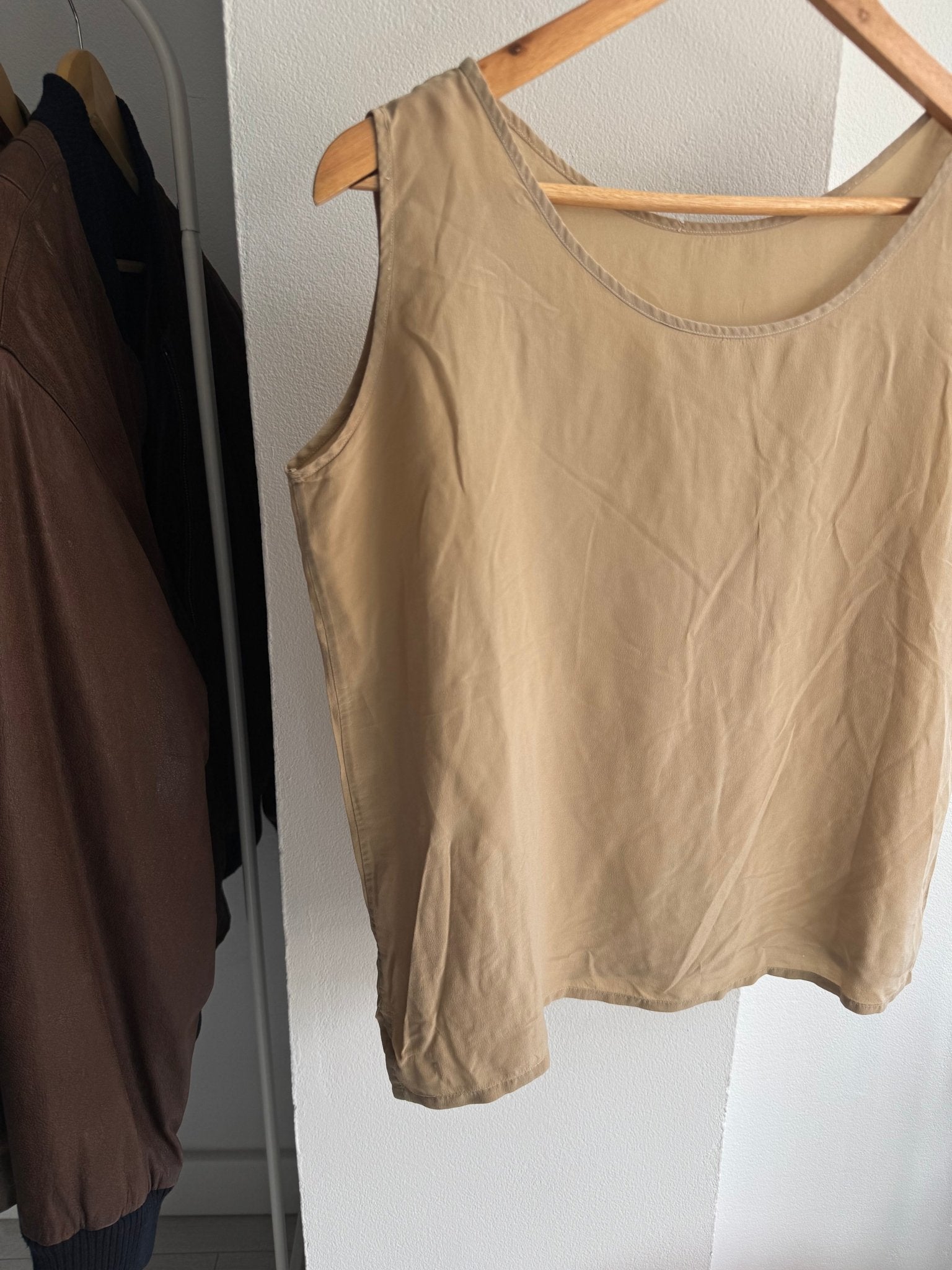 🍨 ✨ Top Vintage Damă Crem din Mătase – M/L Damă - anbracaminte