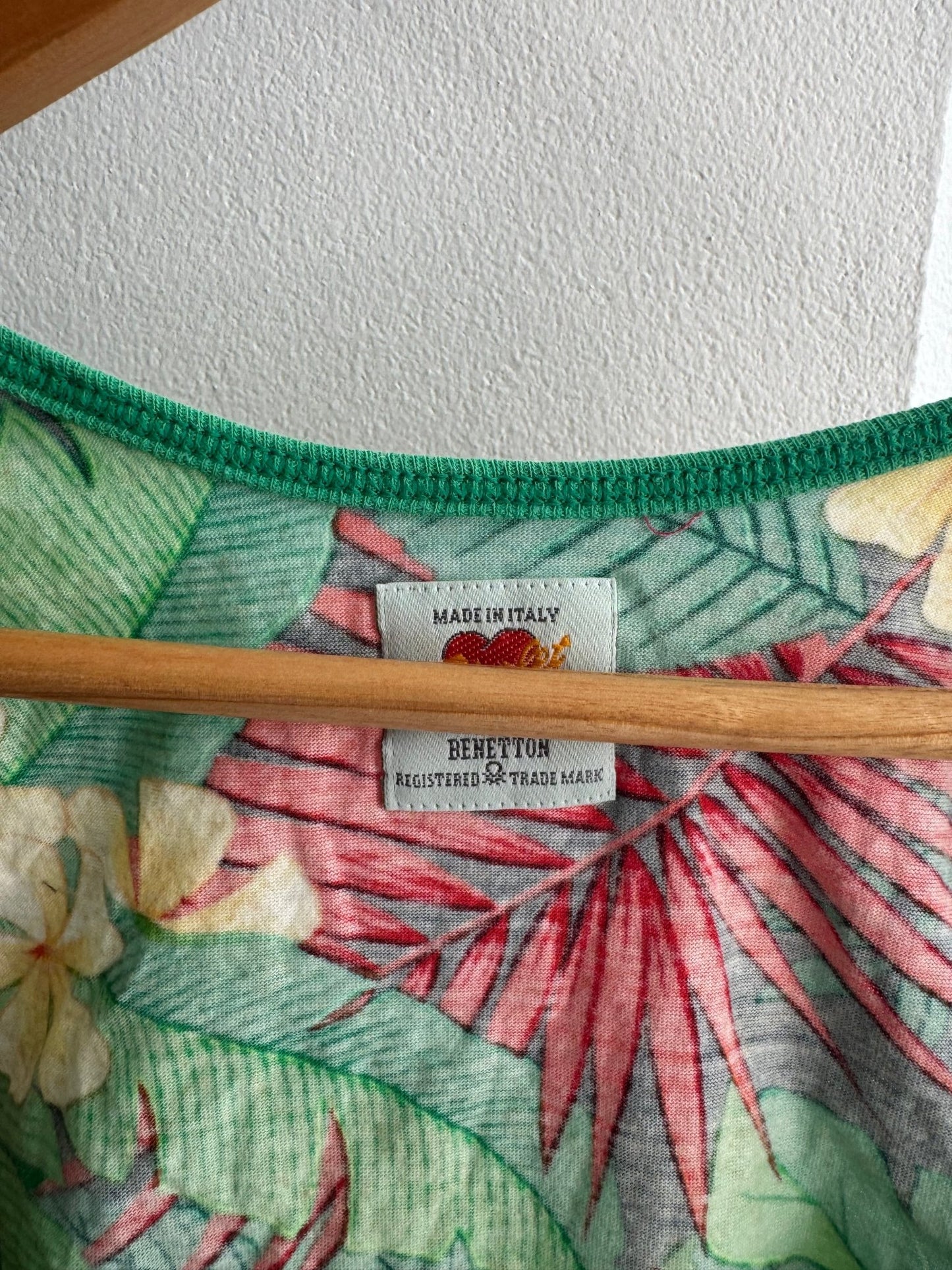 🏝️ Top Y2K Benetton Printed – XS/S Damă – Made in Italy - anbracaminte