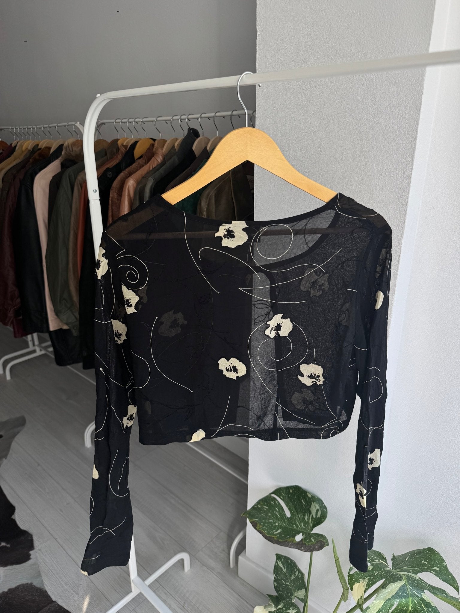 ✨ Top Y2K Black Mesh/Cardigan – L Damă – Made in Italy - anbracaminte