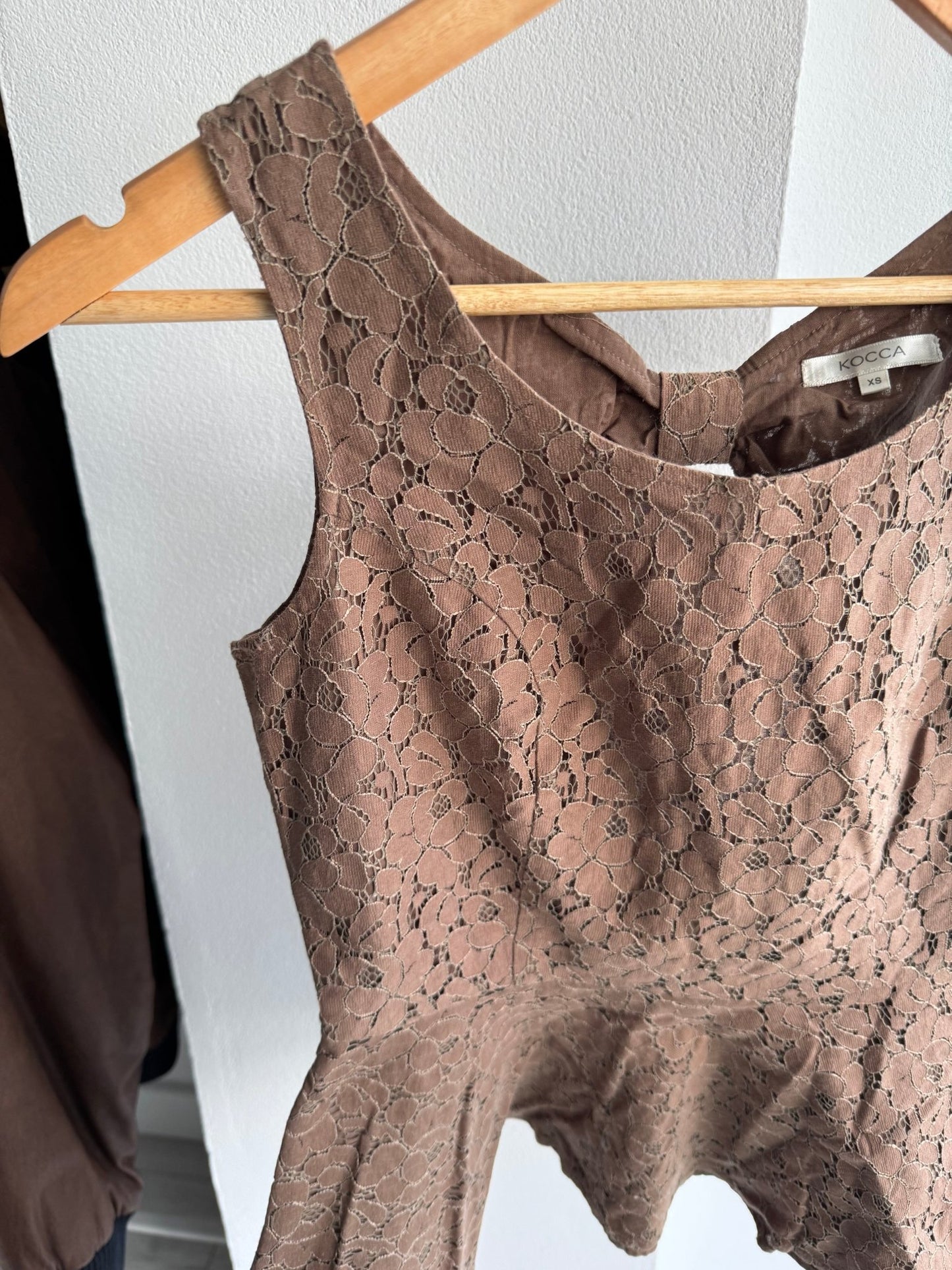 🤎 Top Y2K Brown Lace – XS Damă - anbracaminte