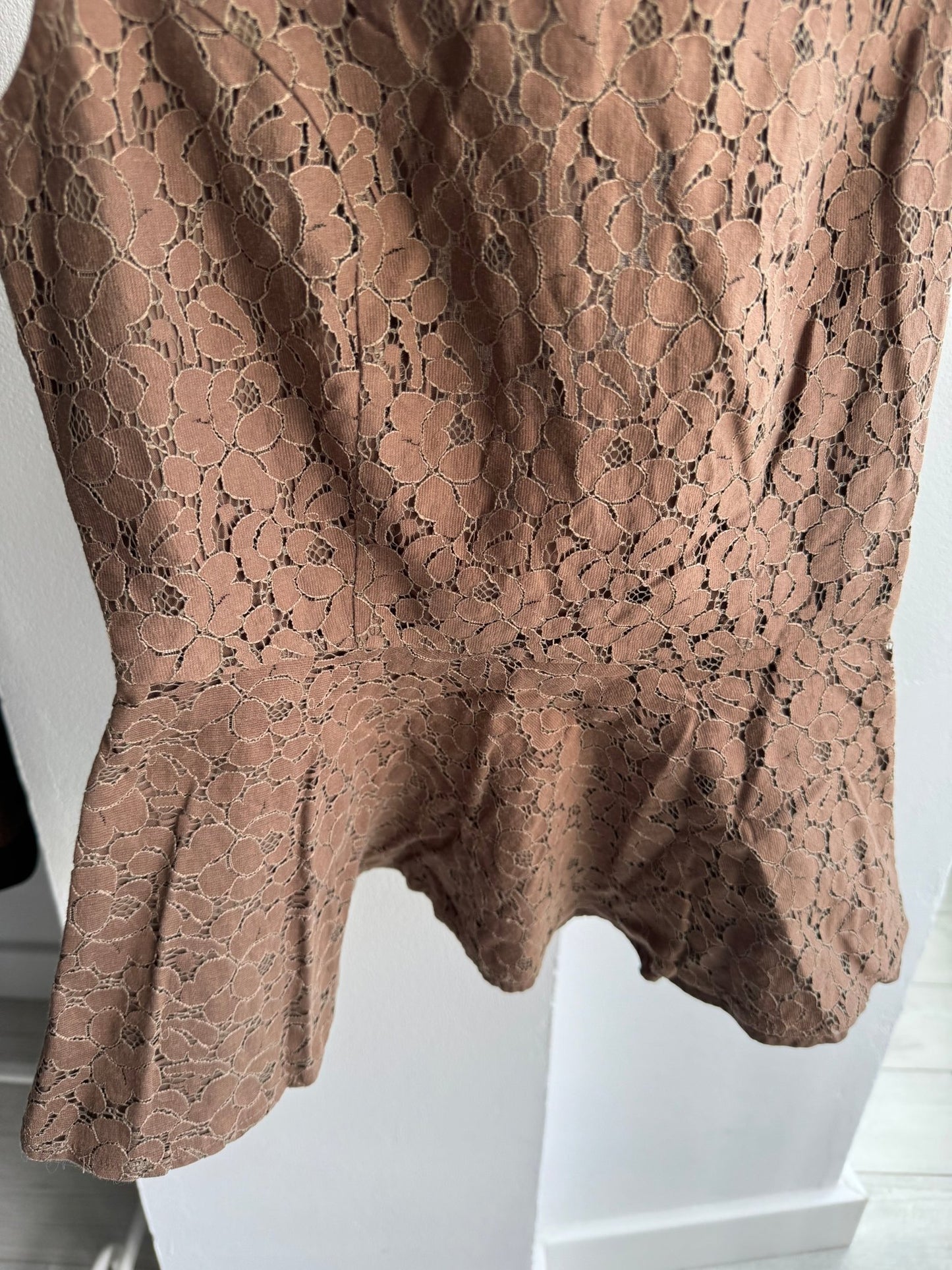 🤎 Top Y2K Brown Lace – XS Damă - anbracaminte