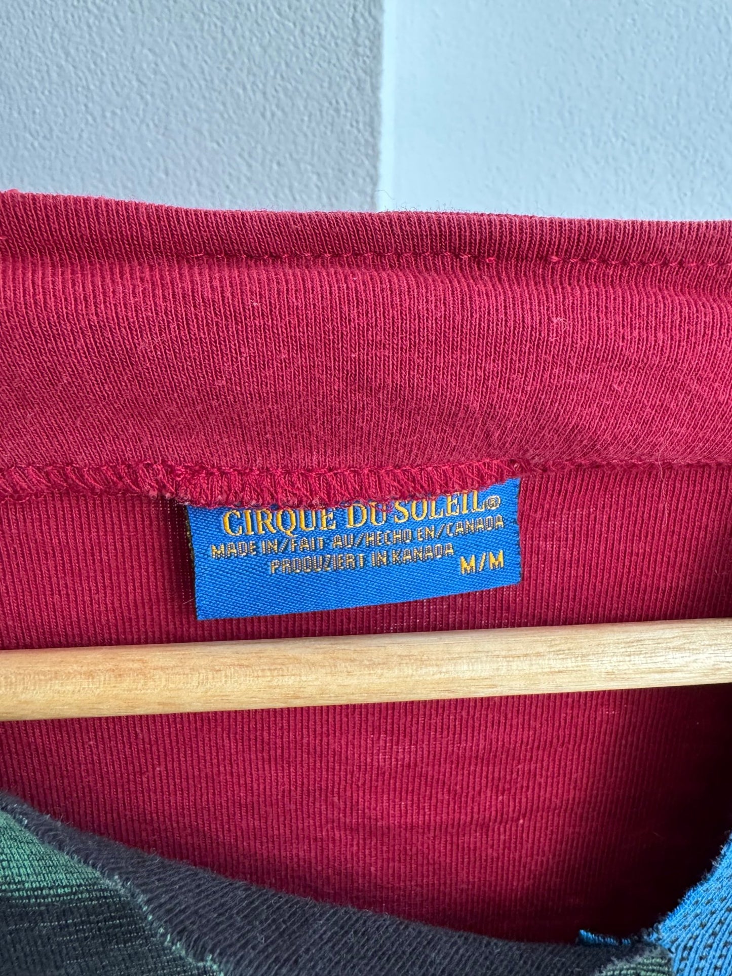 🎪 Top Y2K Damă Cirque du Soleil Printed – M – Made in Canada - anbracaminte