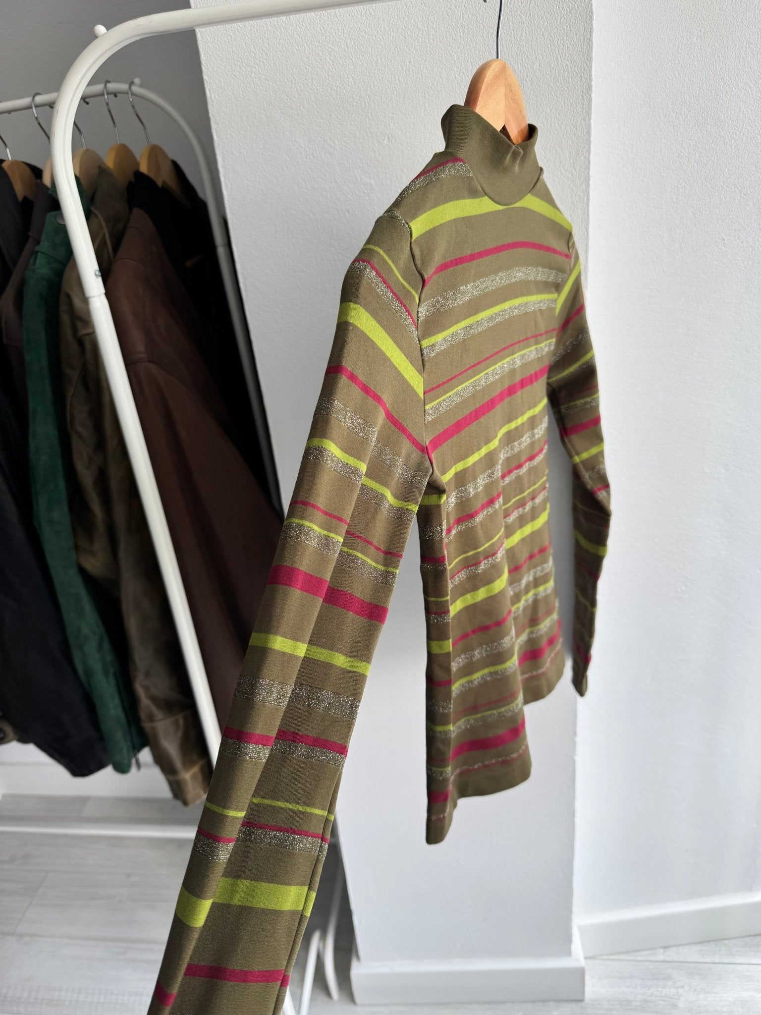 ☀️ Top Y2K Dark Green Striped – L/XL Damă - anbracaminte
