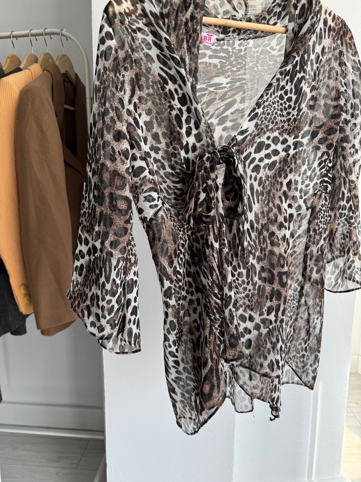 🐆 Top Y2K Mesh Animal Print cu Glugă & Mâneci Evazate – S/M - anbracaminte