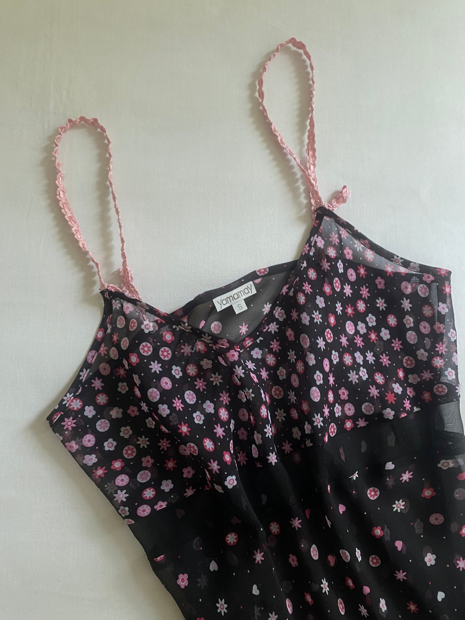 🖤 Top Y2K Mesh Negru cu Floricele și Bretele Croșetate – Mărime S - anbracaminte