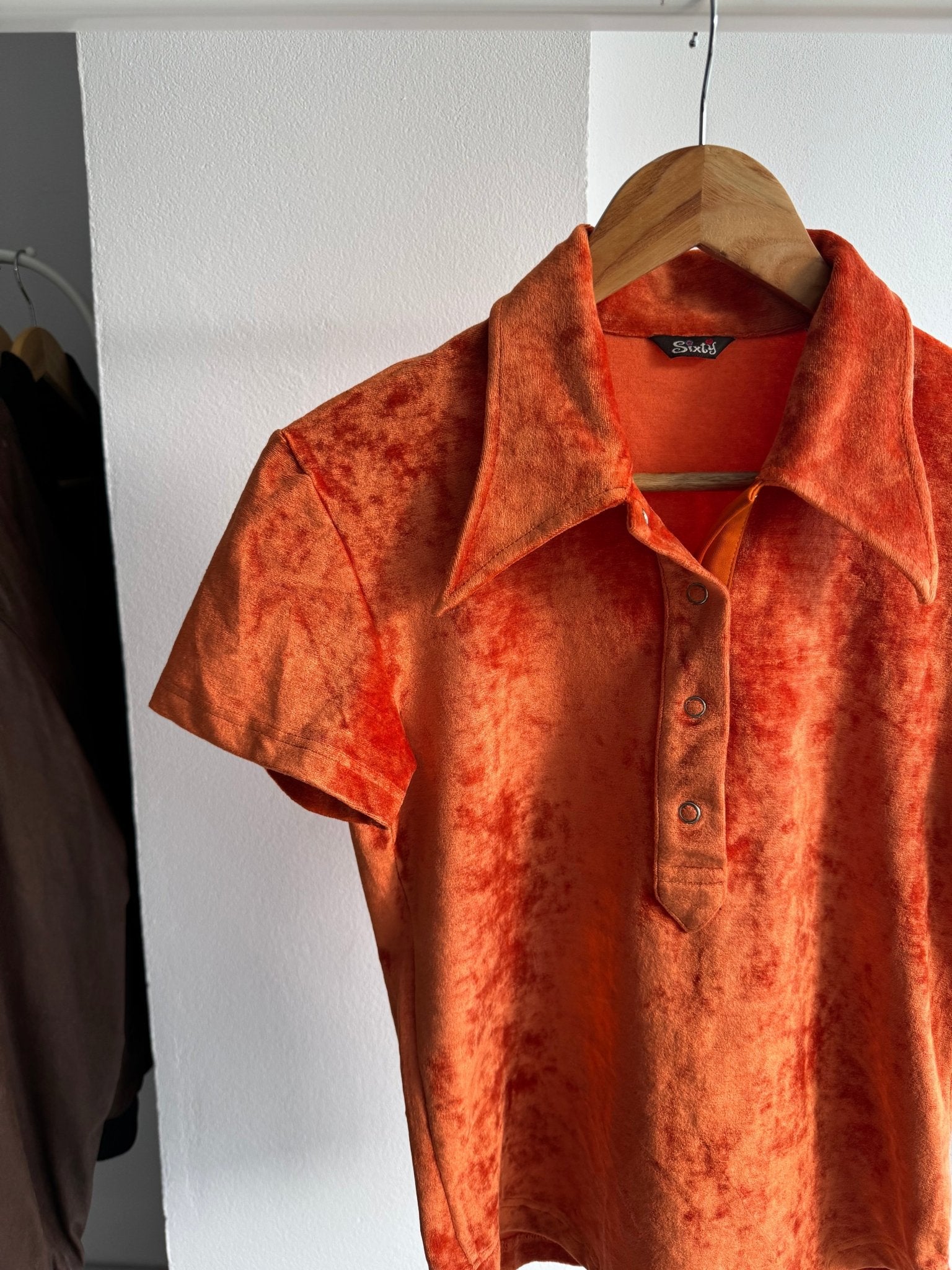 🍊 Top Y2K Miss Sixty Orange Polo Collared – L – Made in Italy - anbracaminte
