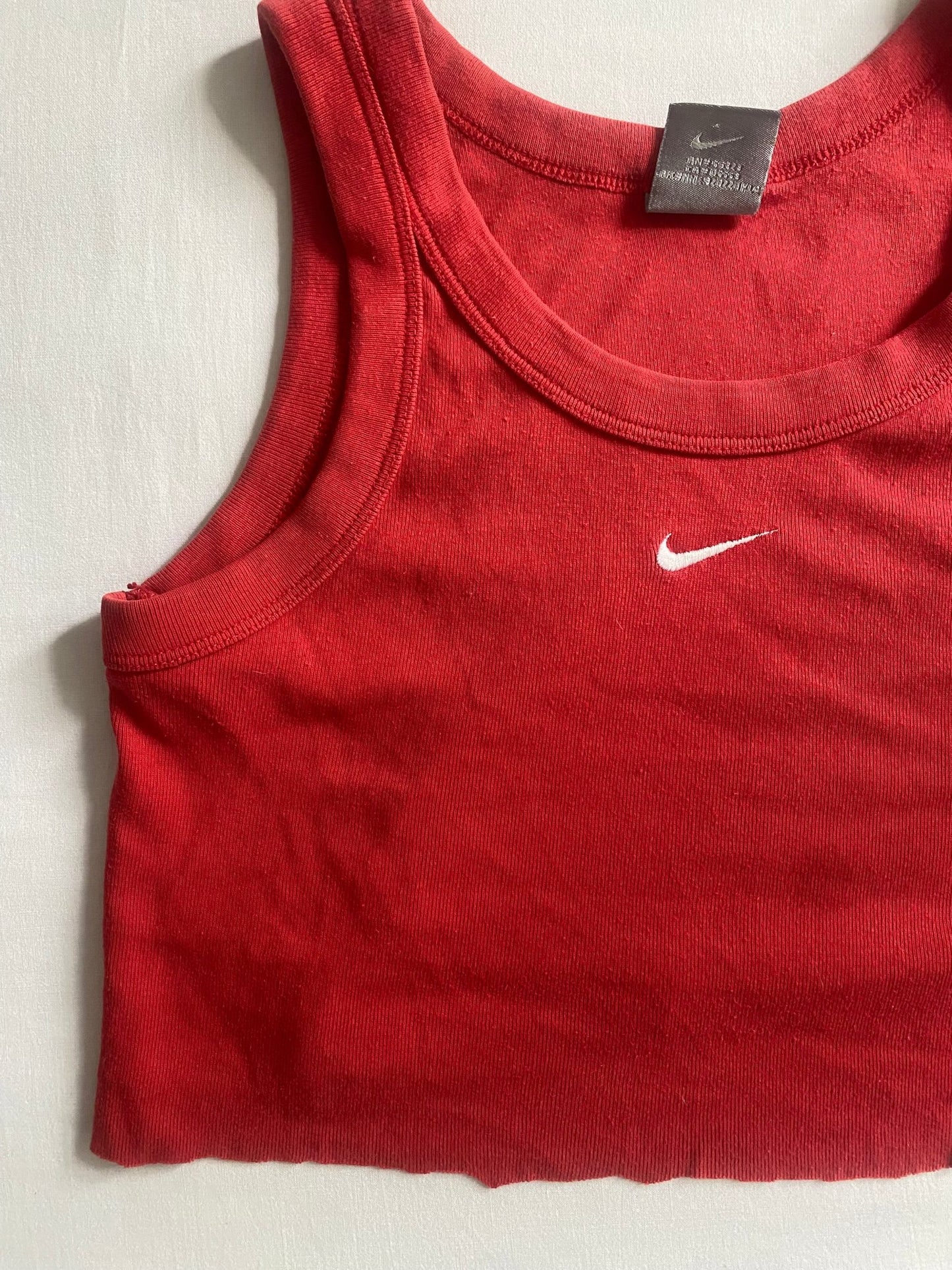 🖤 Top Y2K Nike Cropped – Custom, Mărime XS/S - anbracaminte