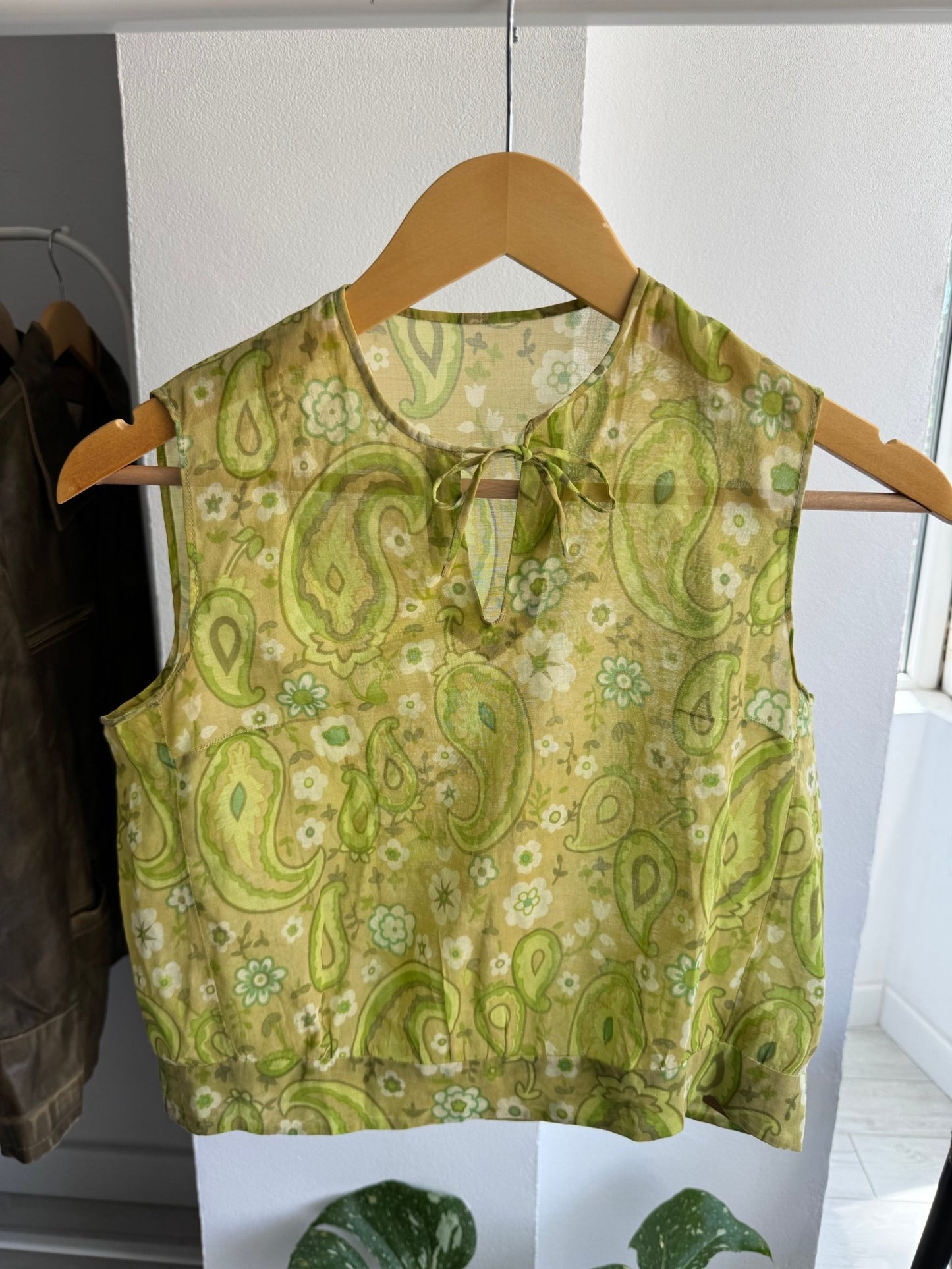 ✨ Top Y2K Paisley Print Mesh – XS/S Damă - anbracaminte