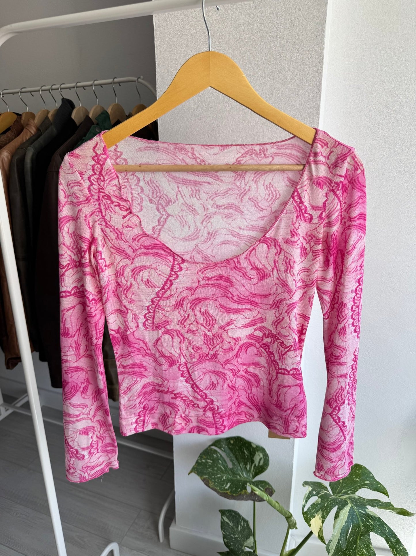 ✨ Top Y2K Pink Mesh – EU 36 (S Damă) – Made in Italy - anbracaminte