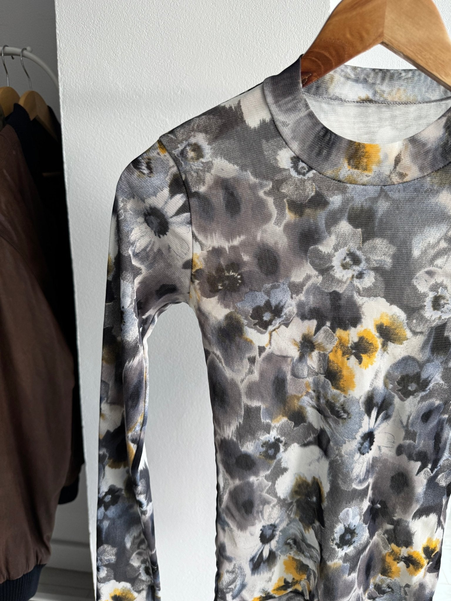 🌺 Top Y2K Printed Mesh – XS/S Damă - anbracaminte