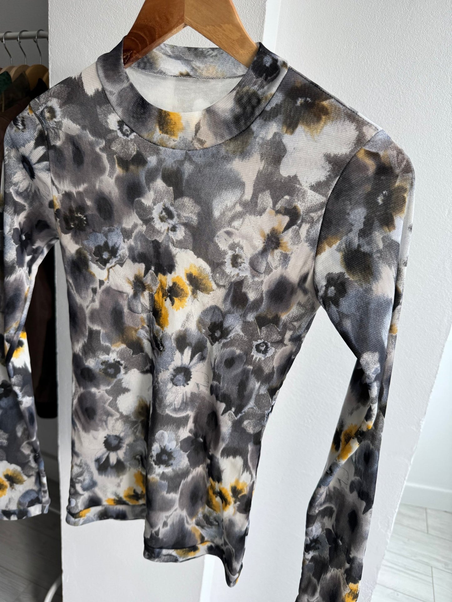 🌺 Top Y2K Printed Mesh – XS/S Damă - anbracaminte