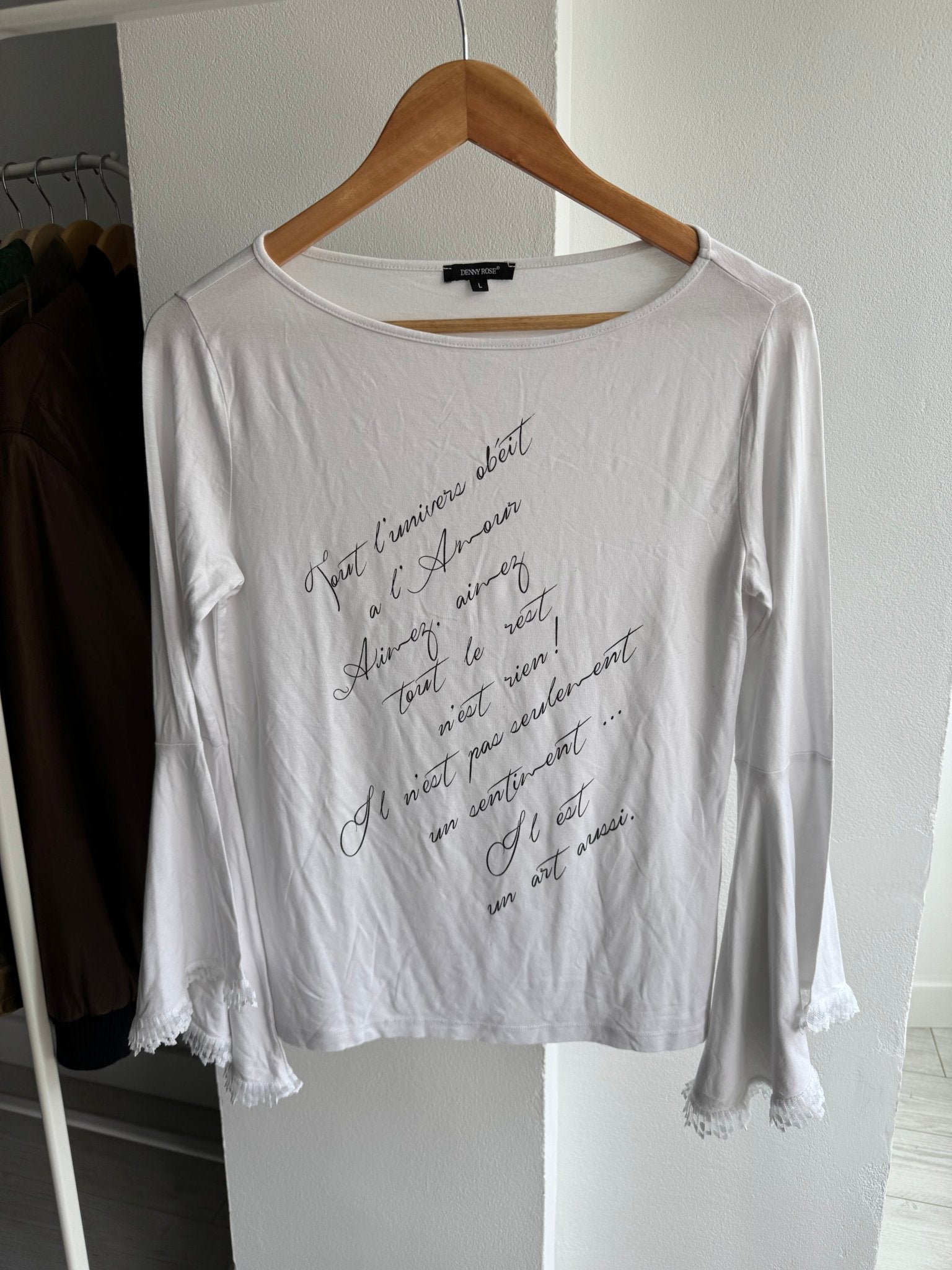 👼 Top Y2K White Printed cu Mâneci Flared – L Damă - anbracaminte