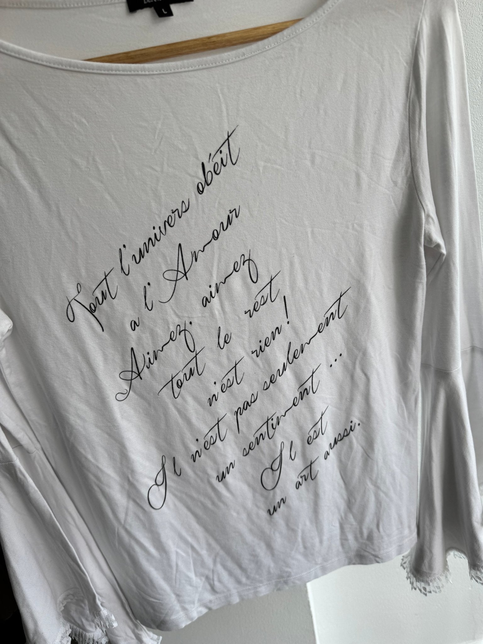 👼 Top Y2K White Printed cu Mâneci Flared – L Damă - anbracaminte