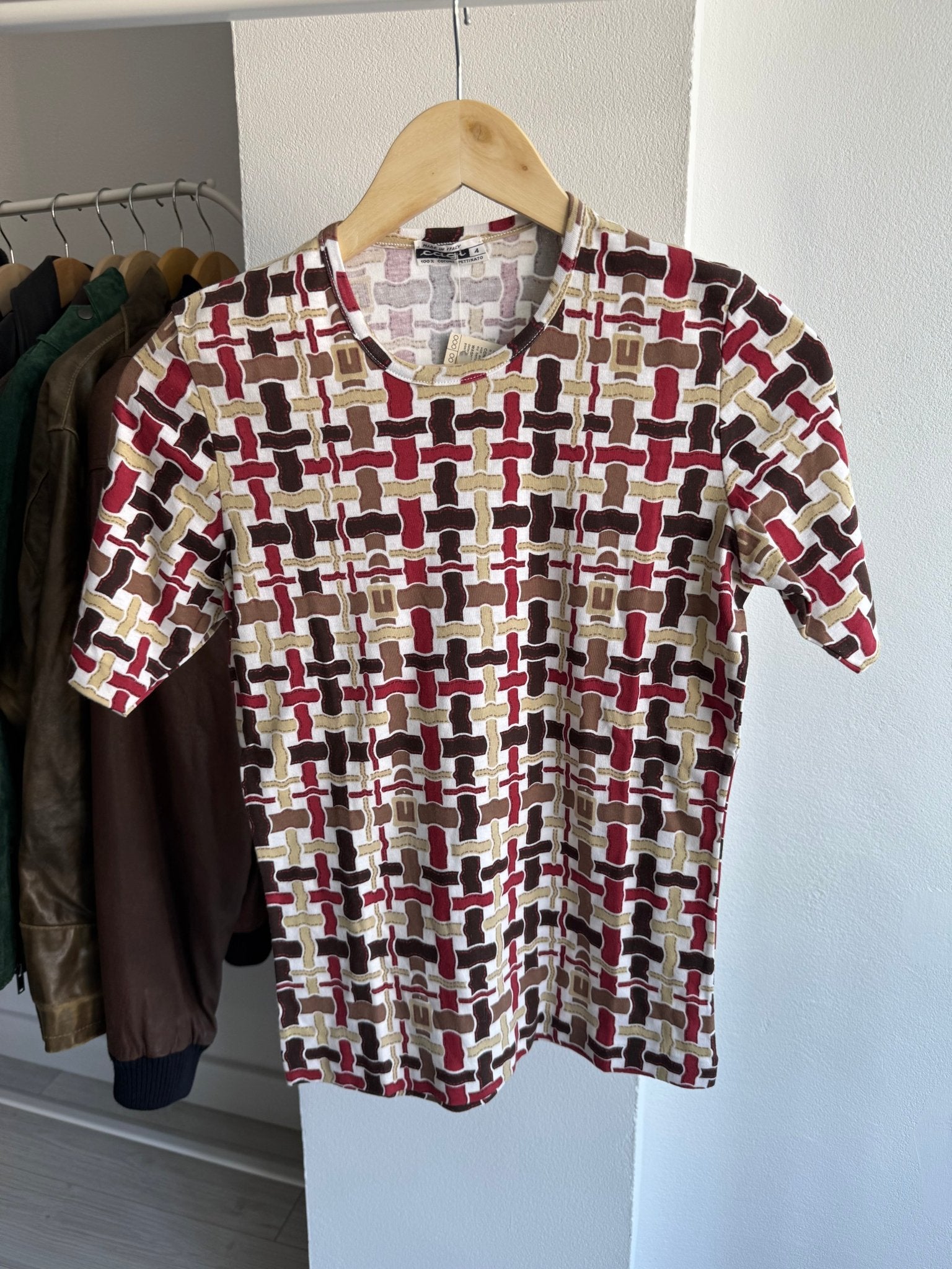 🏷️ Tricou 80’s Printed – L Damă – Made in Italy – New With Tags - anbracaminte