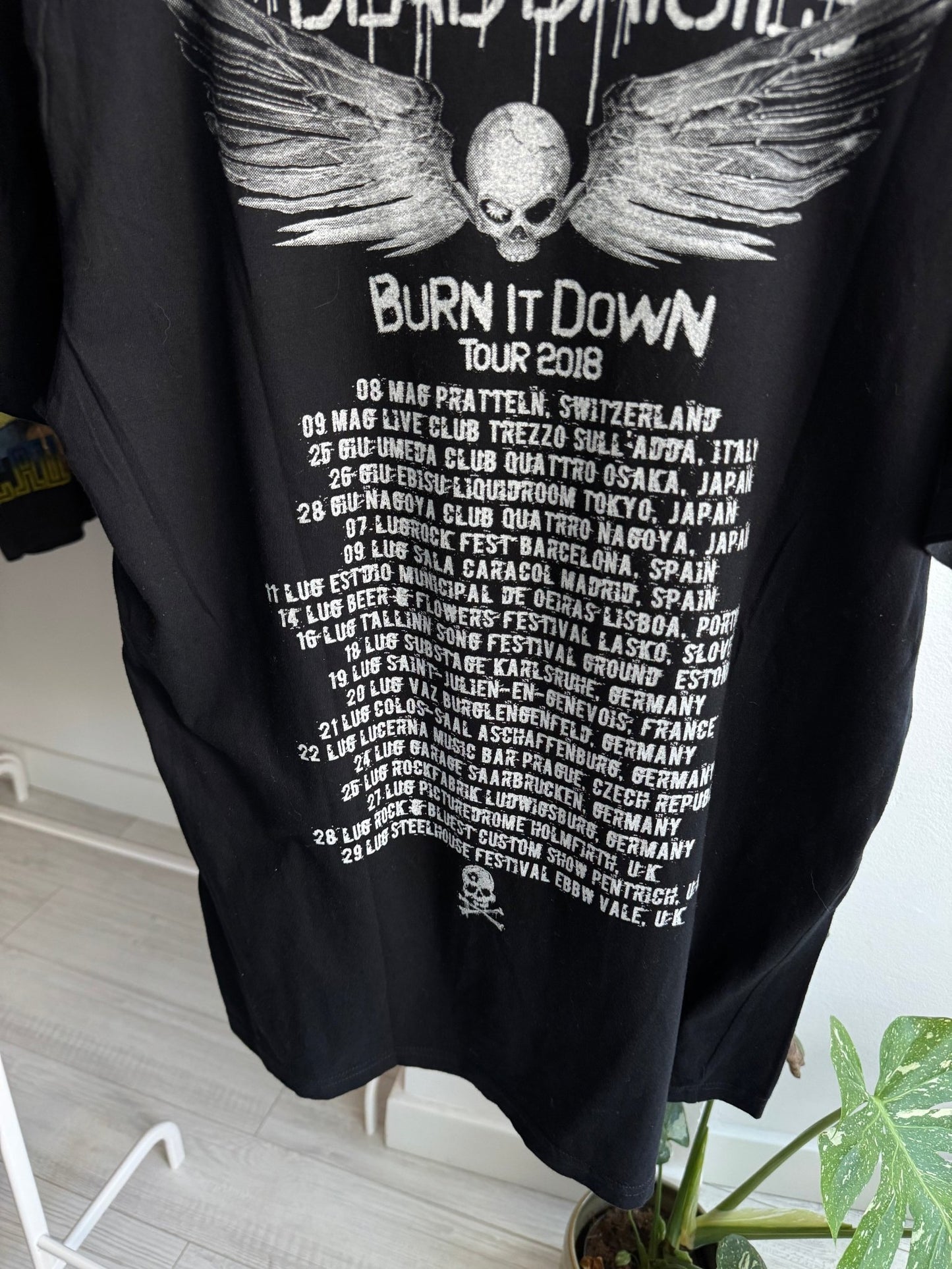 🎙️ Tricou Tour 2018 The Dead Daisies – M Bărbați - anbracaminte