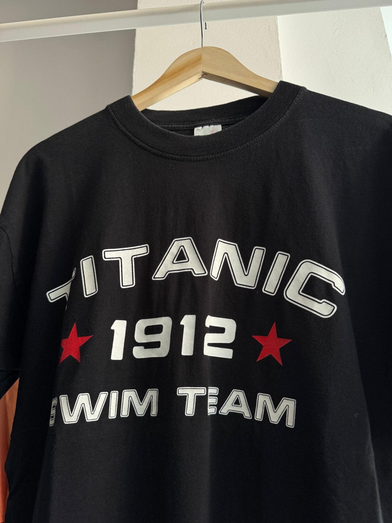 🏊‍♂️ Tricou Vintage Funny Titanic Swim Team Graphic – XL Bărbați - anbracaminte