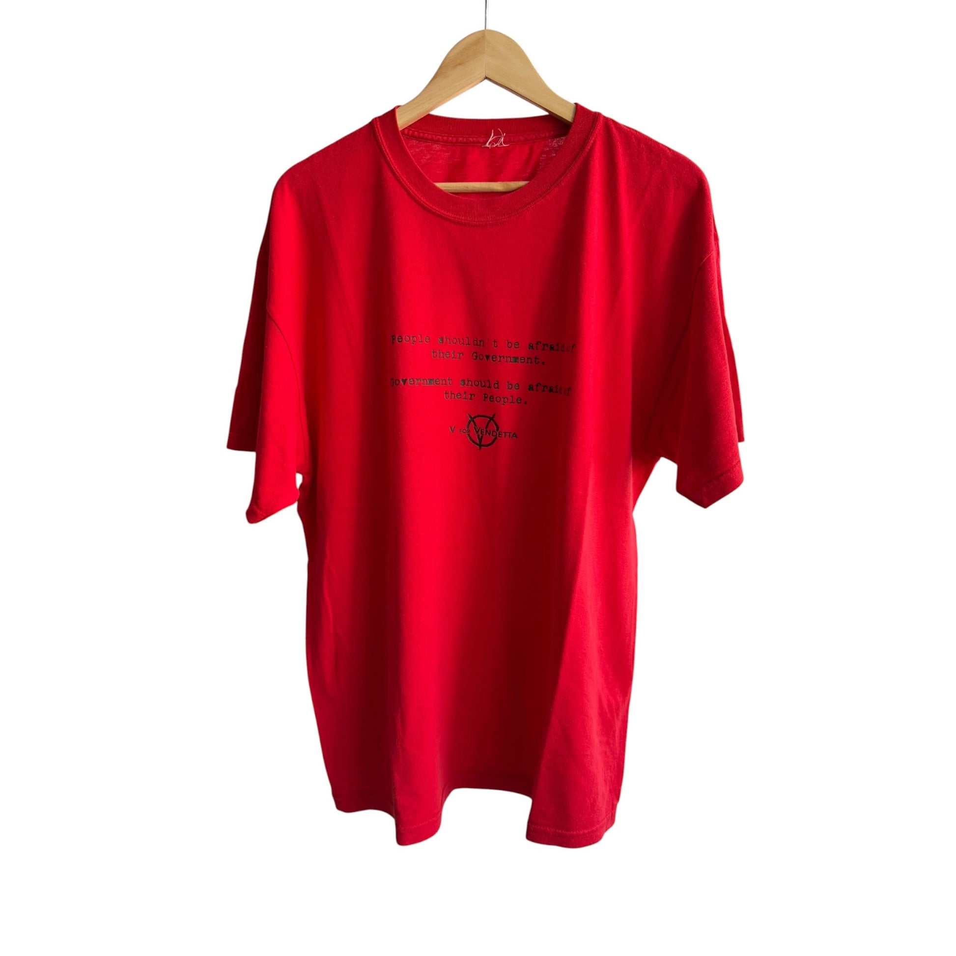 🎭 Tricou Vintage „V for Vendetta” Graphic Promo – L/XL - anbracaminte