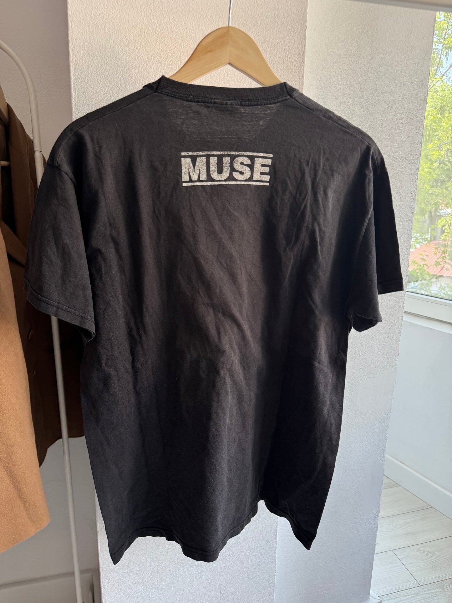 🎸 Tricou Y2K Muse Band Tee – M (Faded & Distressed) - anbracaminte