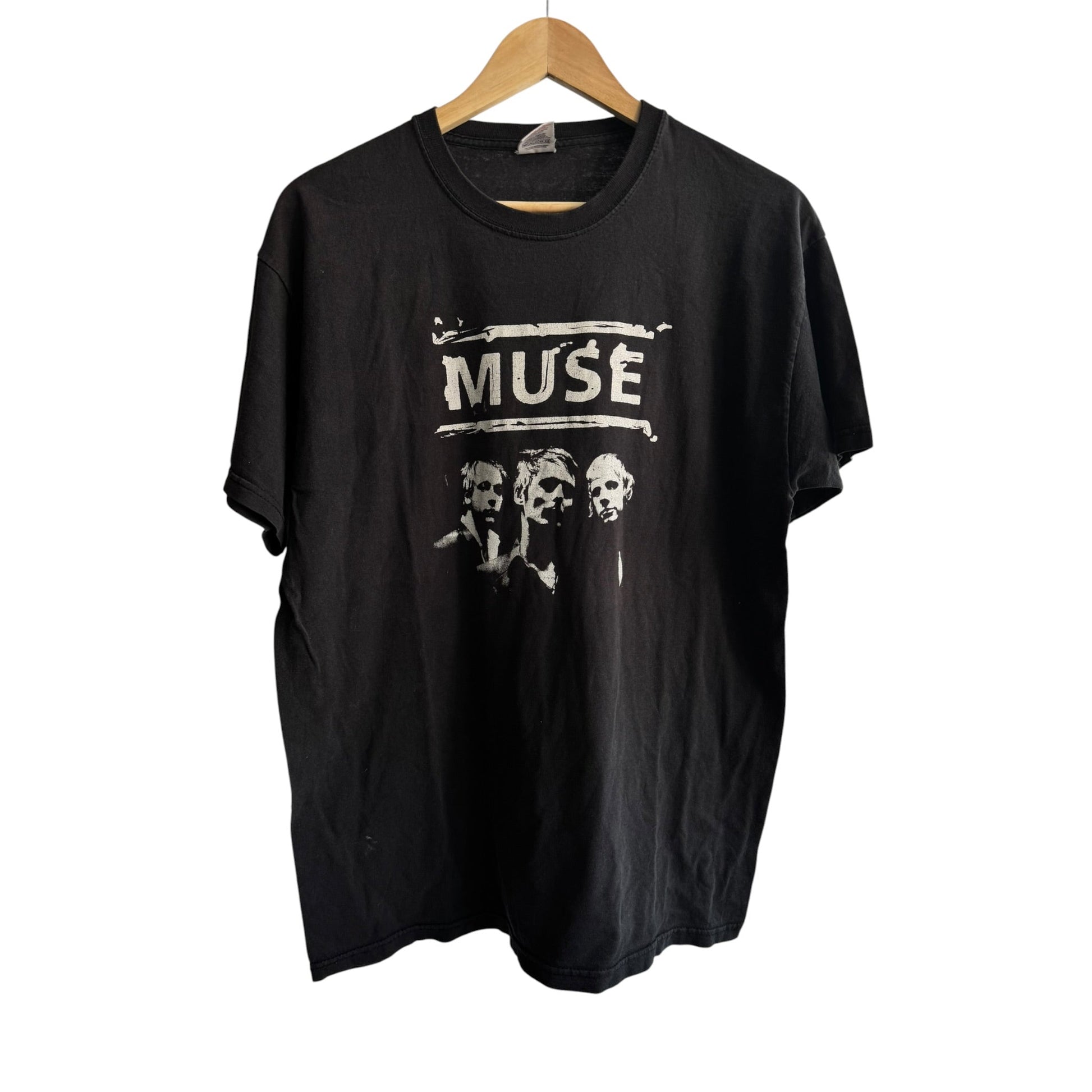 🎸 Tricou Y2K Muse Band Tee – M (Faded & Distressed) - anbracaminte