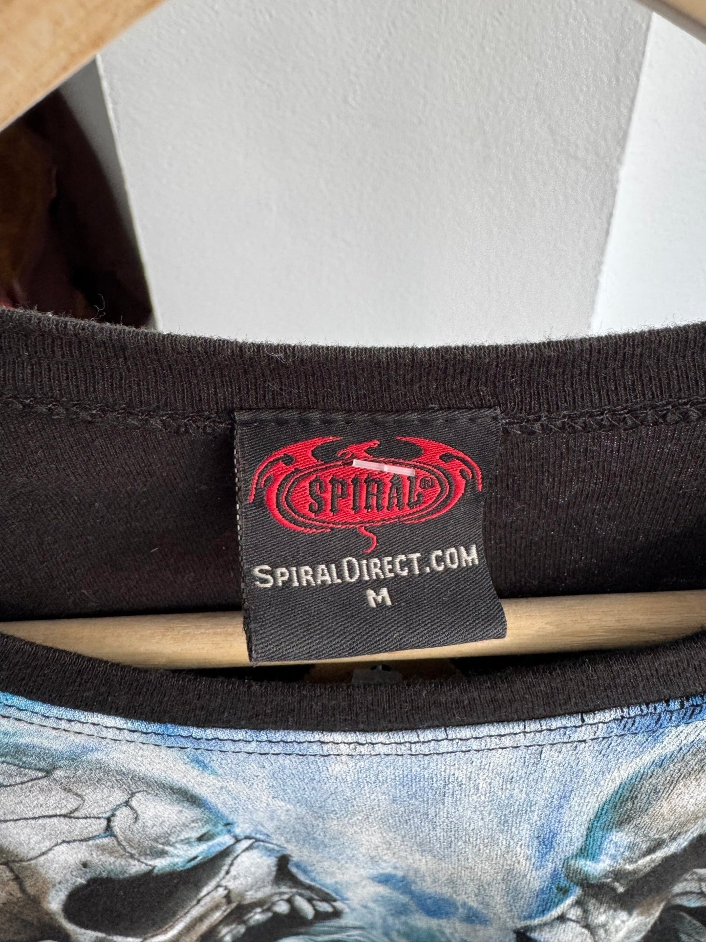 ☠️ Tricou Y2K Spiral Direct Graphic Tee – M Bărbați - anbracaminte