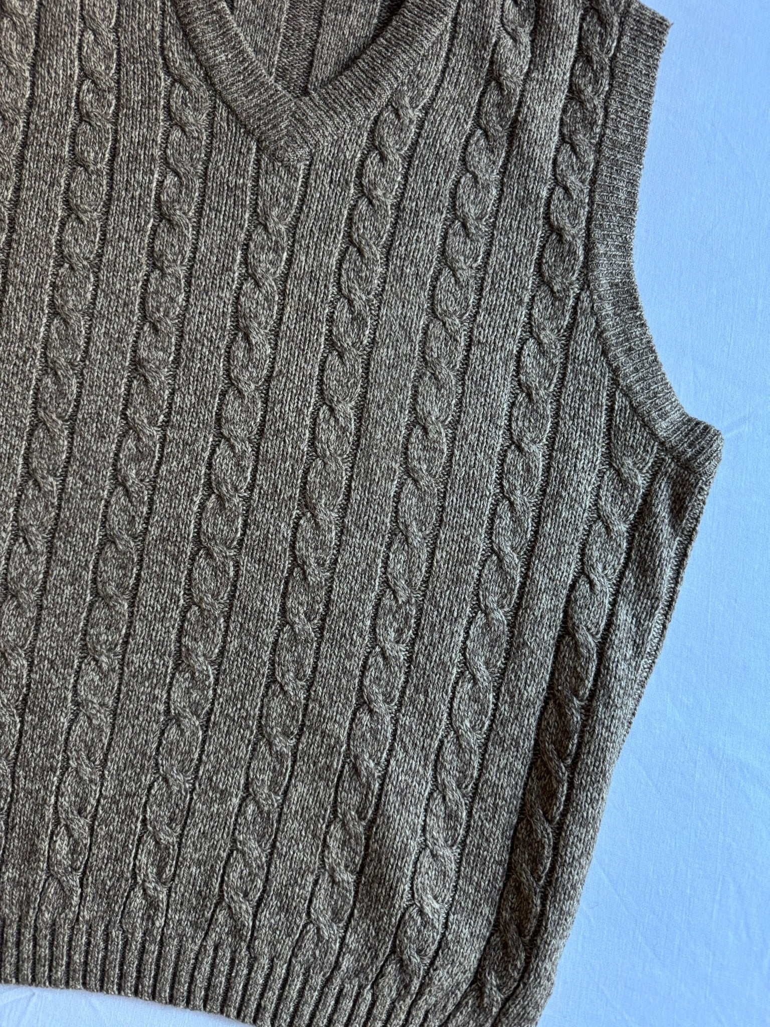 🧶 Vestă Vintage Cable Knit Trader Bay / Maro (Mărime M) - anbracaminte
