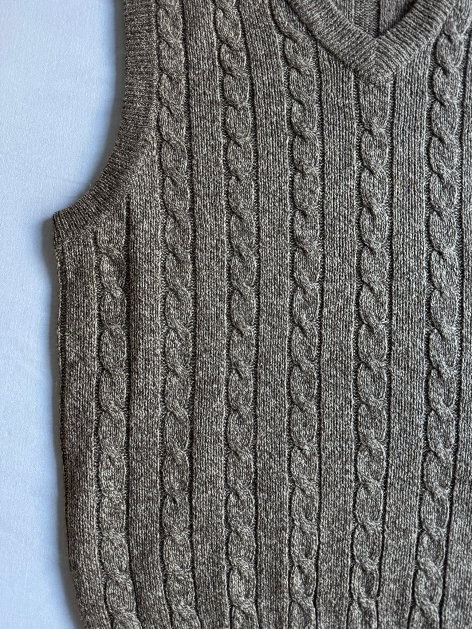 🧶 Vestă Vintage Cable Knit Trader Bay / Maro (Mărime M) - anbracaminte