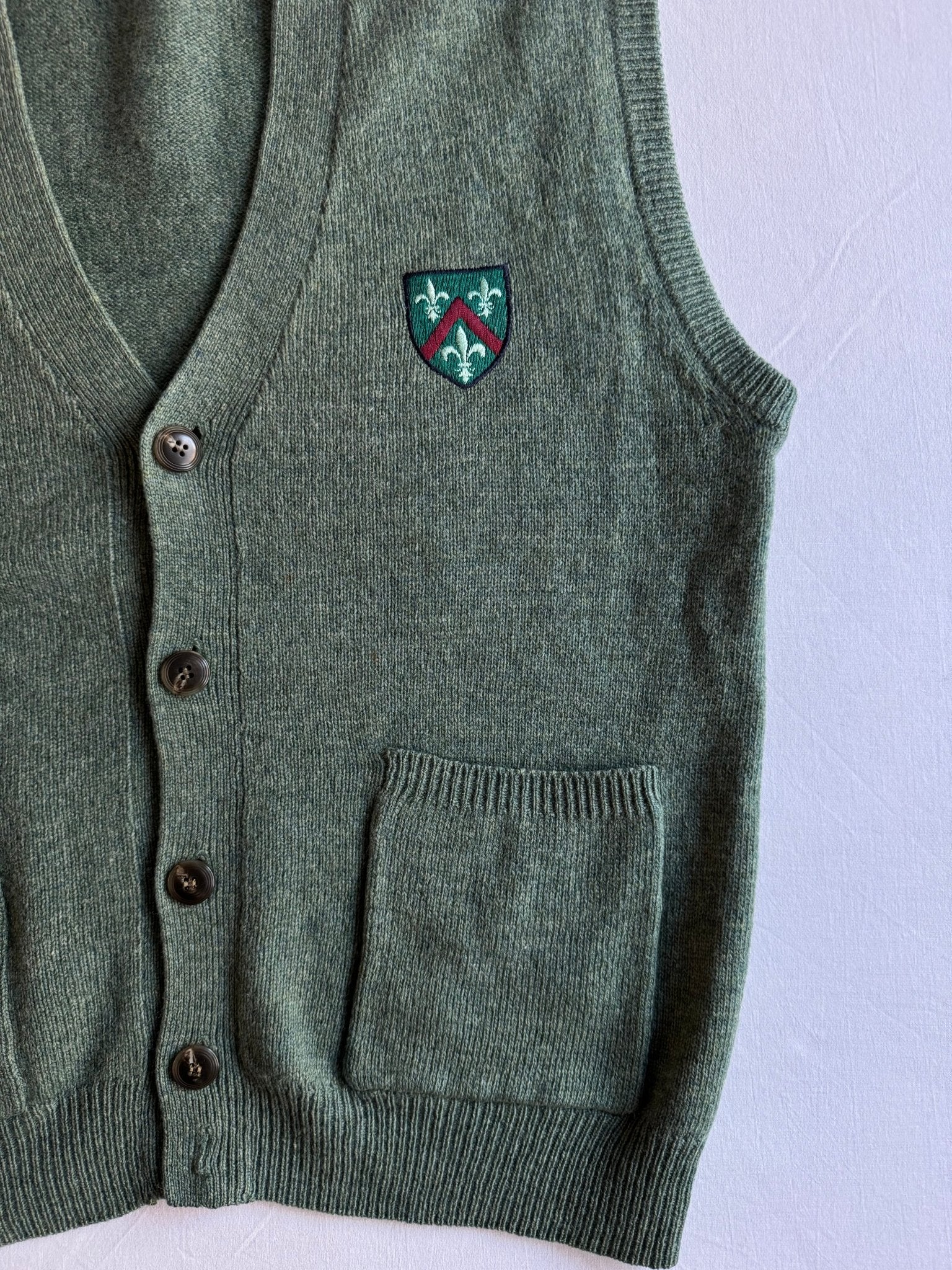 🧶 Vestă Vintage Verde cu Broderie Blazon / Pure New Wool (Mărime M) - anbracaminte