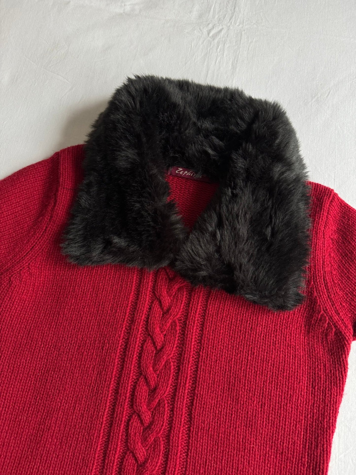 🧶 Vestă Y2K Damă Roșie Tricotată din Lână cu Guler din Blană Artificială – Aprox. S/M - anbracaminte