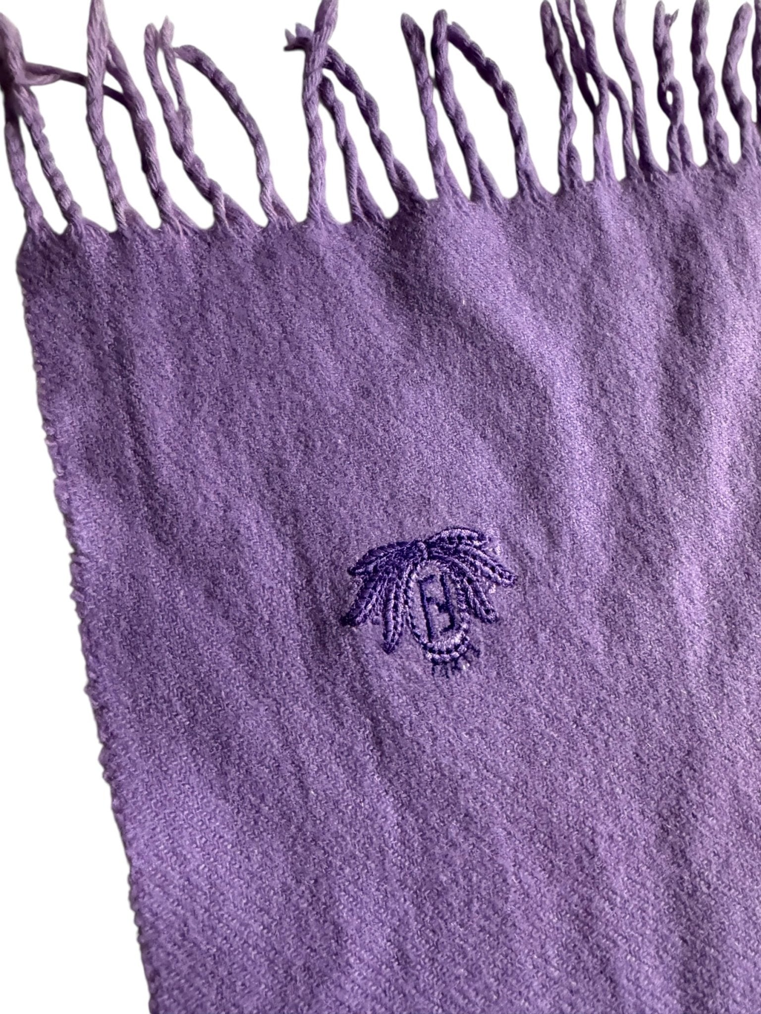 🍇 Vintage 80’s Fendi Purple Scarf – 100% Wool – Made in Italy - anbracaminte