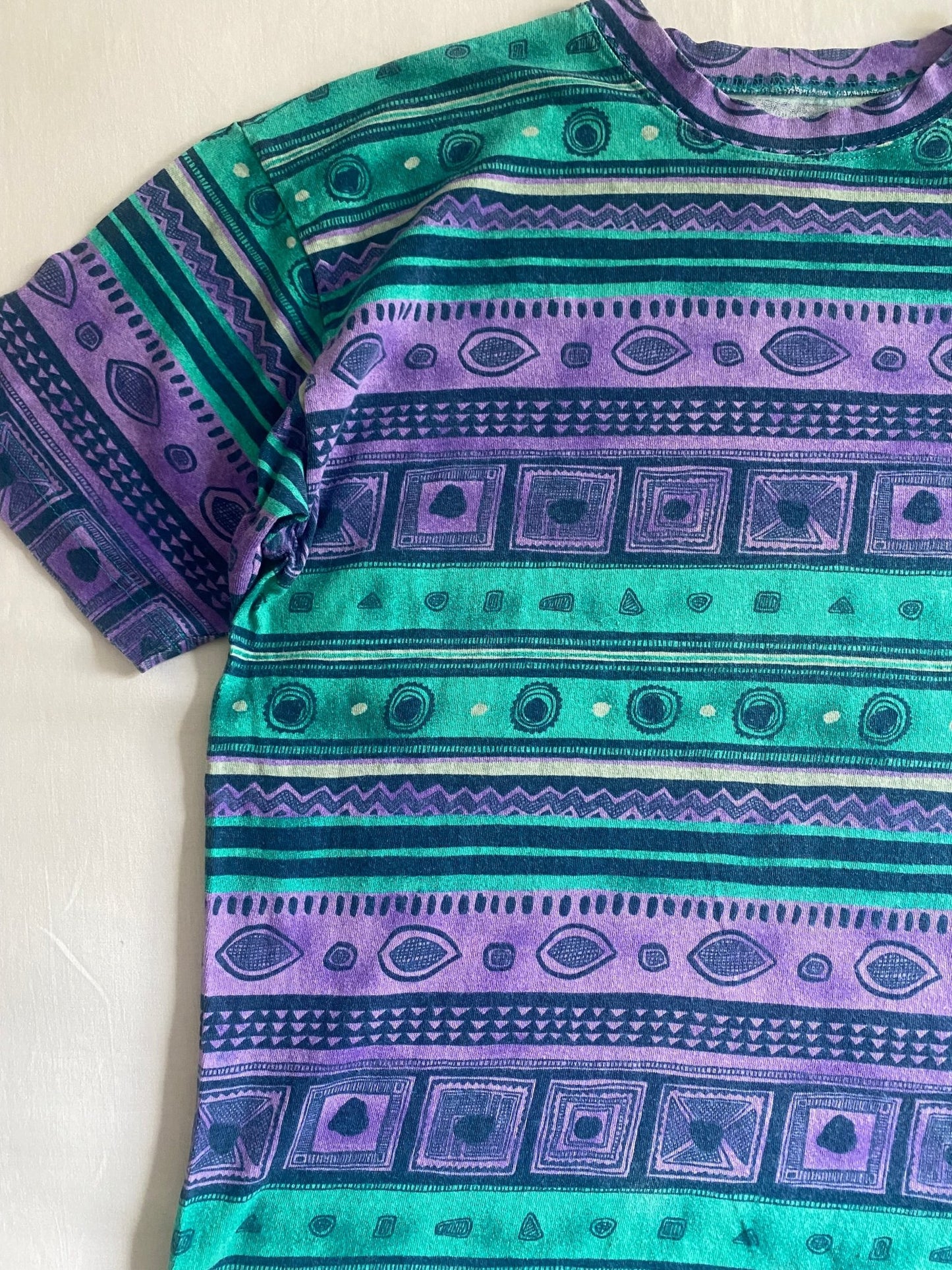 Vintage All Over Print Tee - anbracaminte