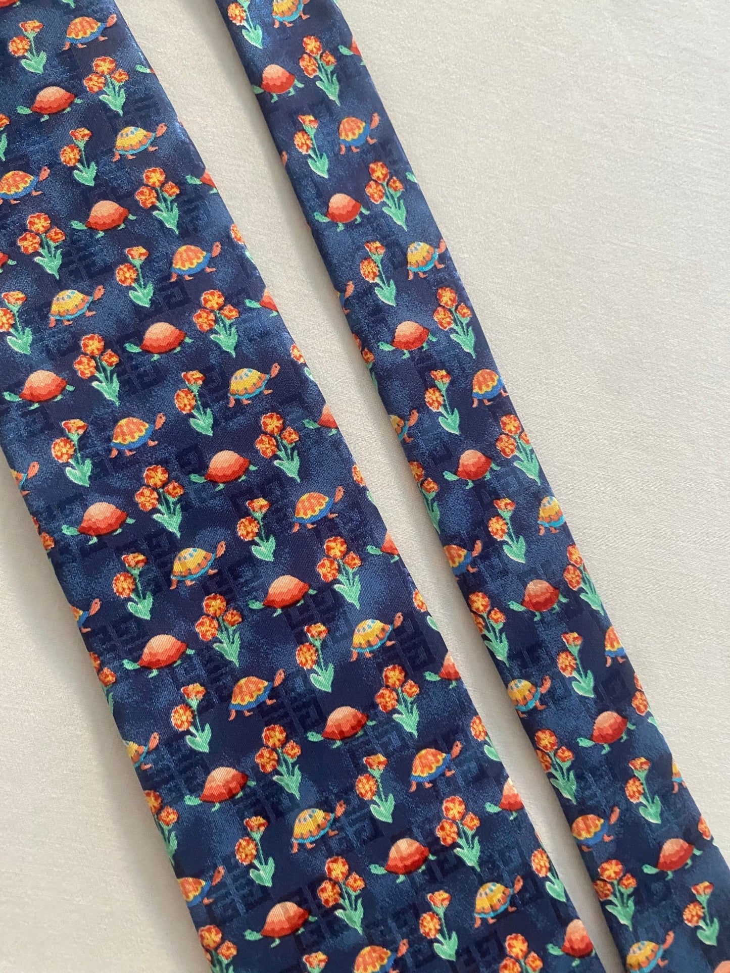 Vintage Givenchy Printed Tie - anbracaminte