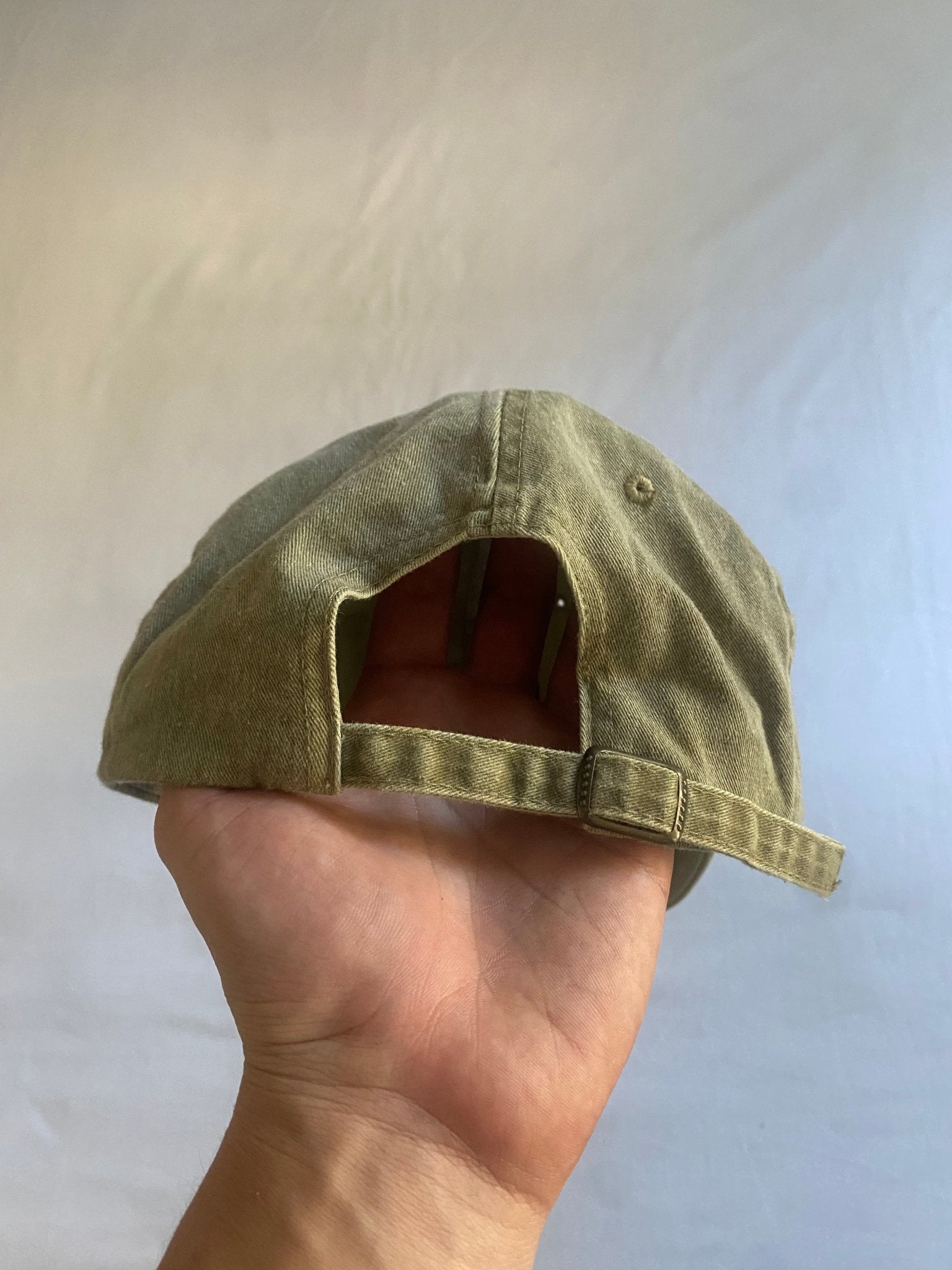 Vintage Jeep Cap - anbracaminte
