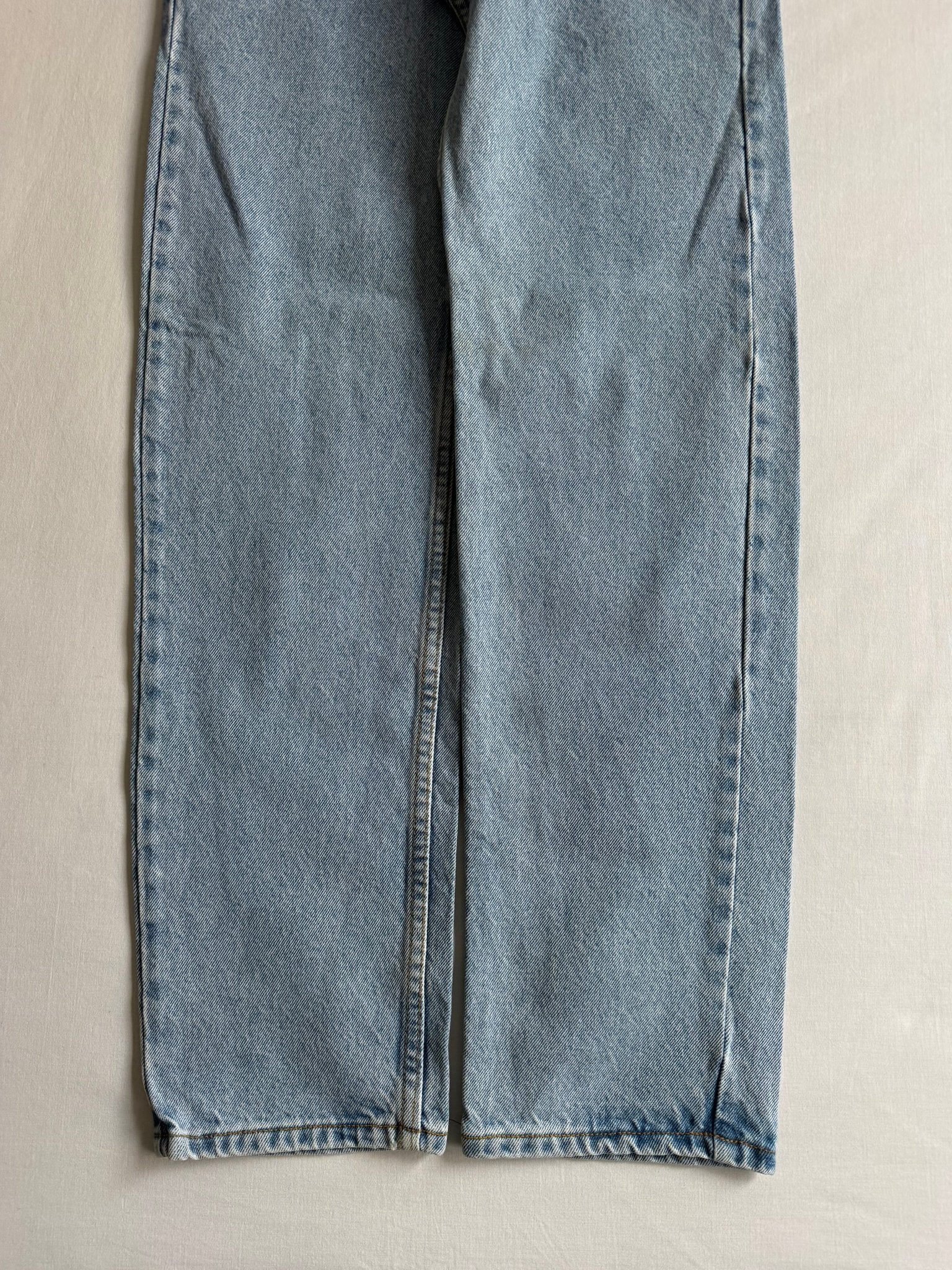 👖 Vintage Lee Light Wash Chicago Jeans – W27 L32 (Straight Fit) - anbracaminte
