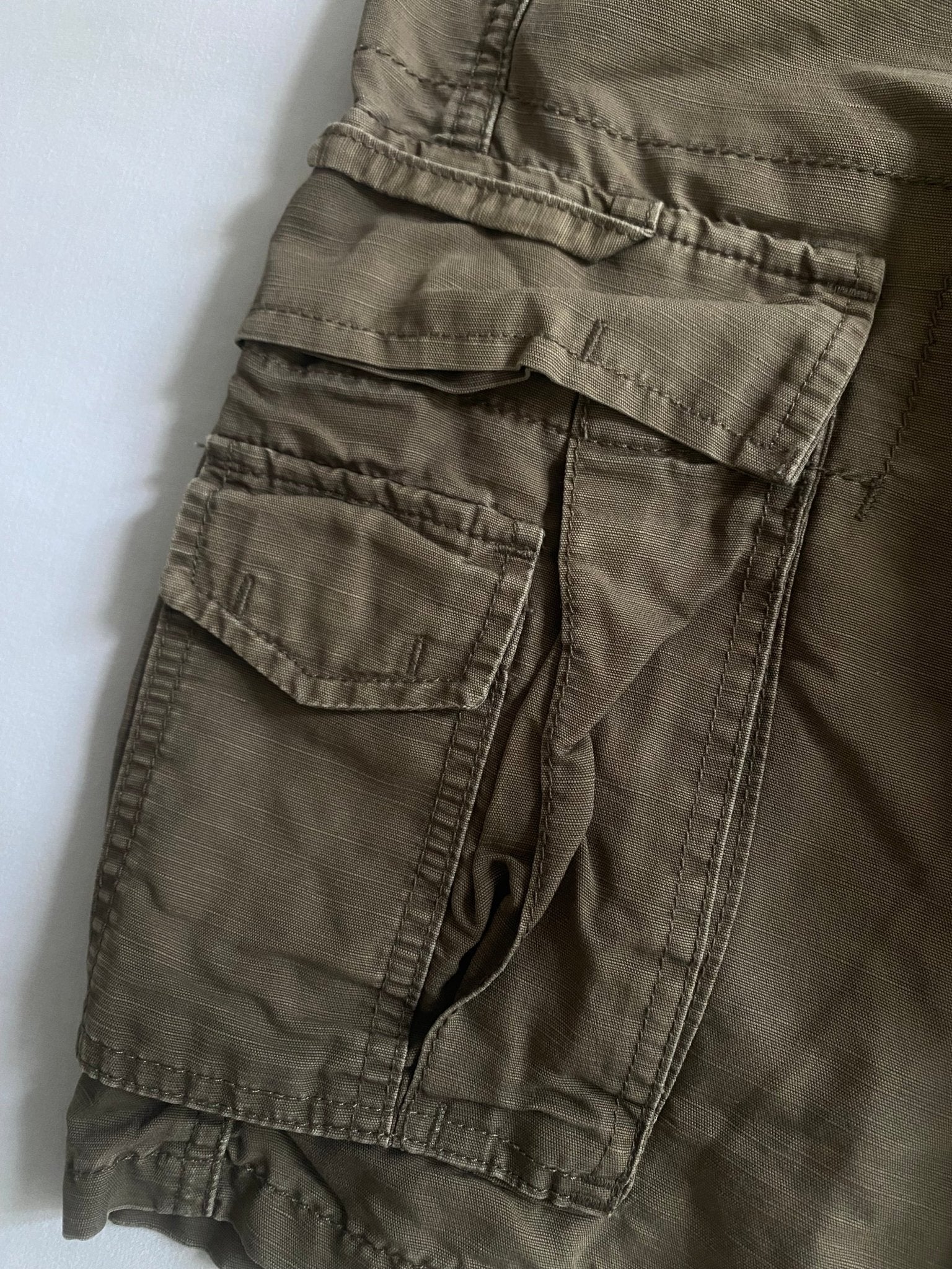 🩳 Vintage Lee Military Green Cargo Shorts - anbracaminte