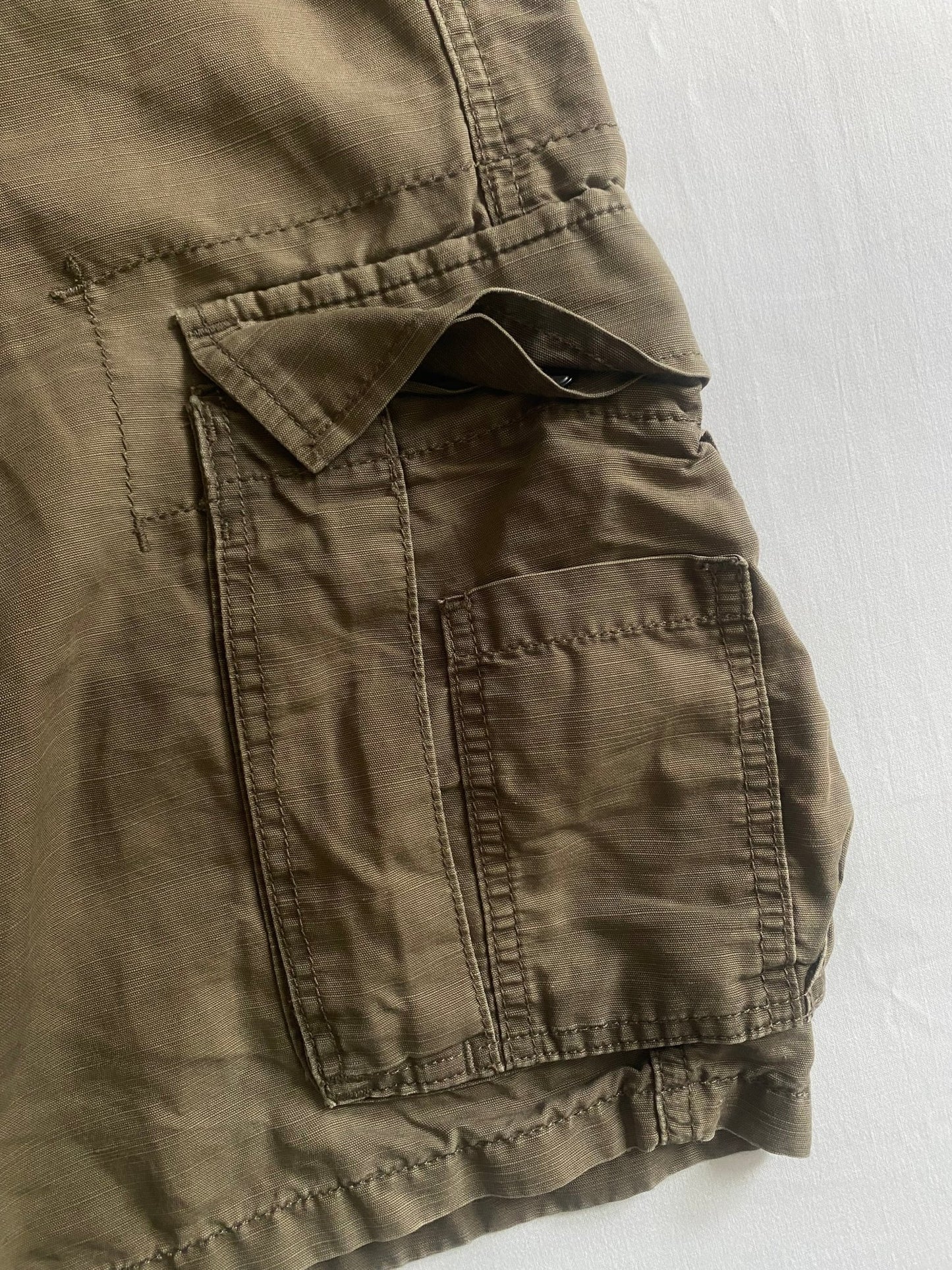 🩳 Vintage Lee Military Green Cargo Shorts - anbracaminte